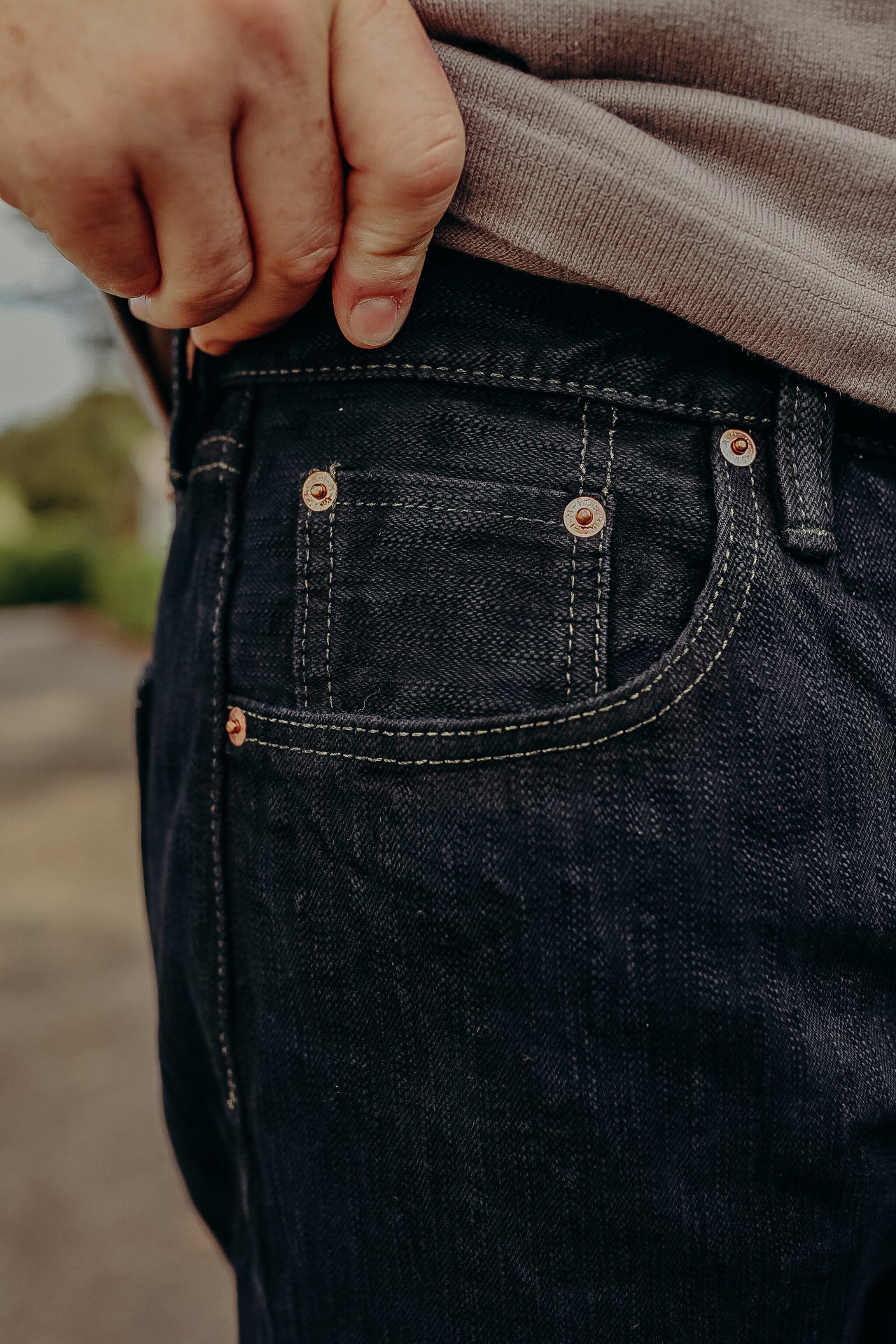 16oz Slubby Selvedge Denim Super Slim Cut Jeans - Indigo Overdyed Black IH-555S-SLBod