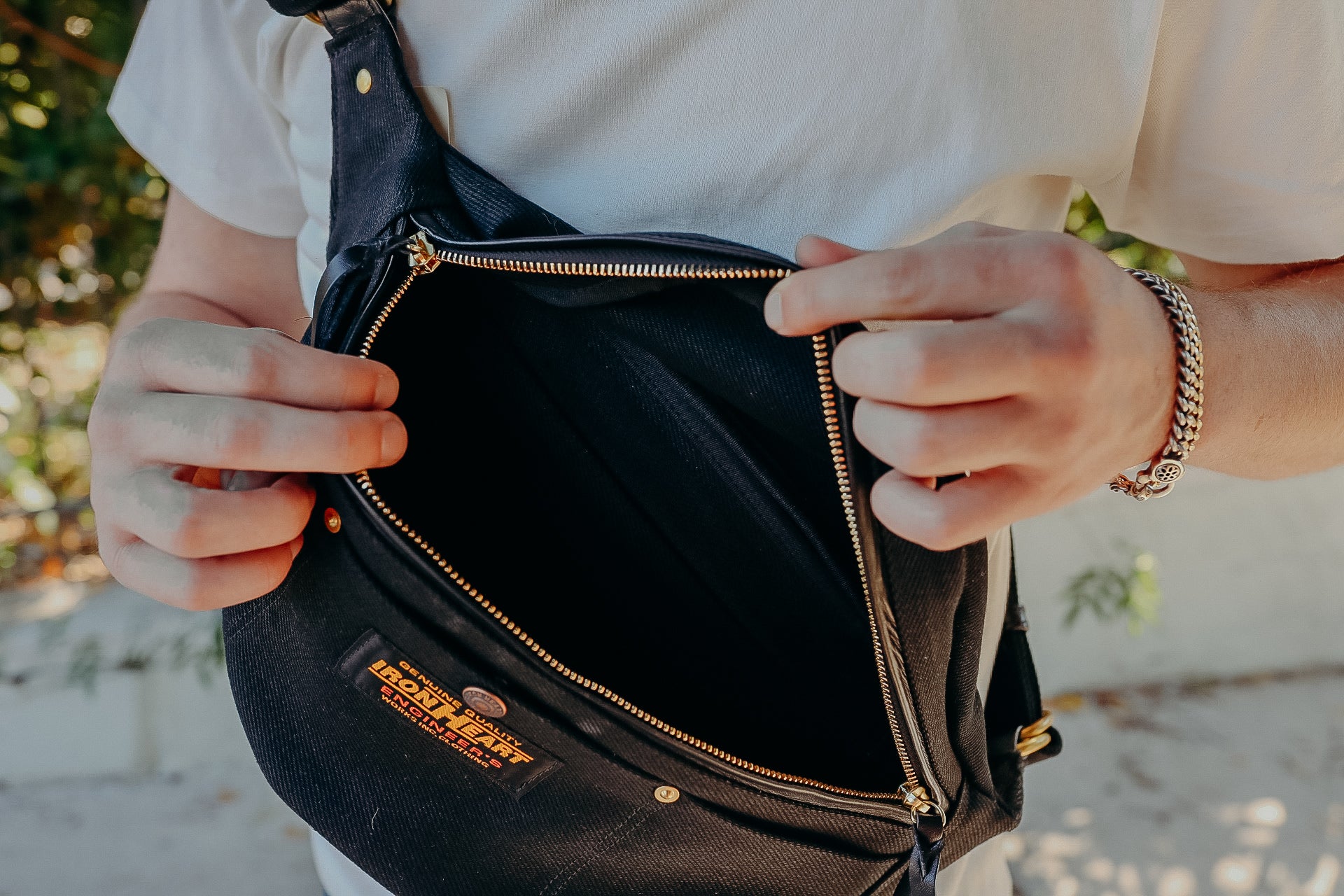 21oz Denim Waist Bag - Superblack IHE-37-BLK – Iron Shop