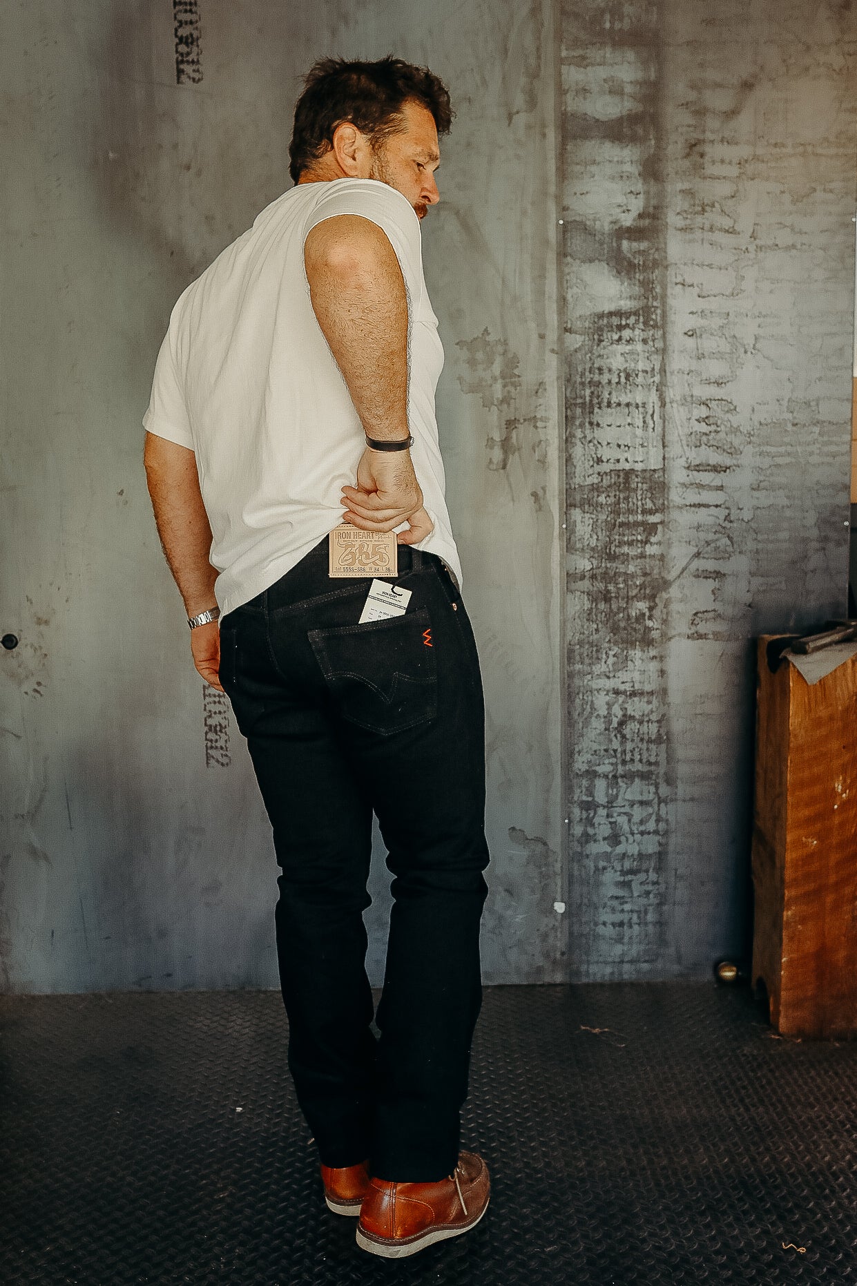 21oz Selvedge Denim Slim Cut Jeans - Superblack (Fades To Grey) IH-555S-SBG