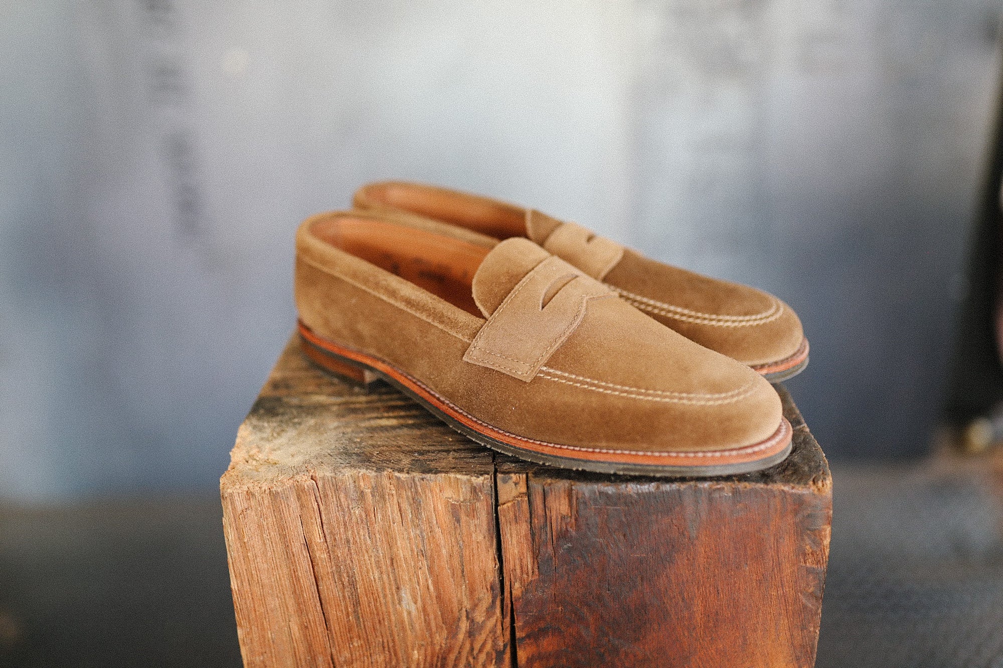 6221L Unlined Penny Loafer- Snuff Suede with Rubber Sole