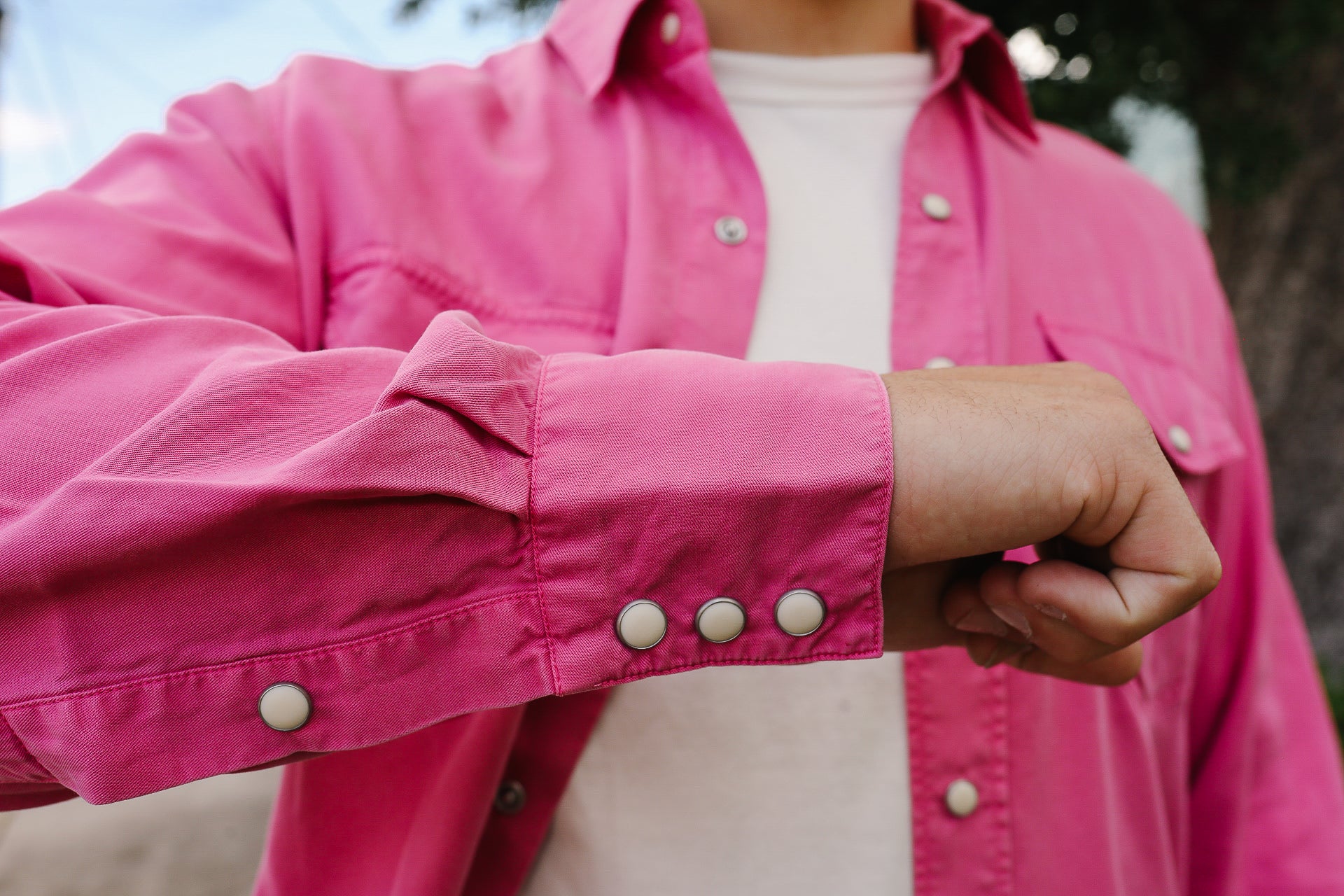 Tencel Gabardine Pearl Snap Shirt -Flamingo – Iron Shop Provisions