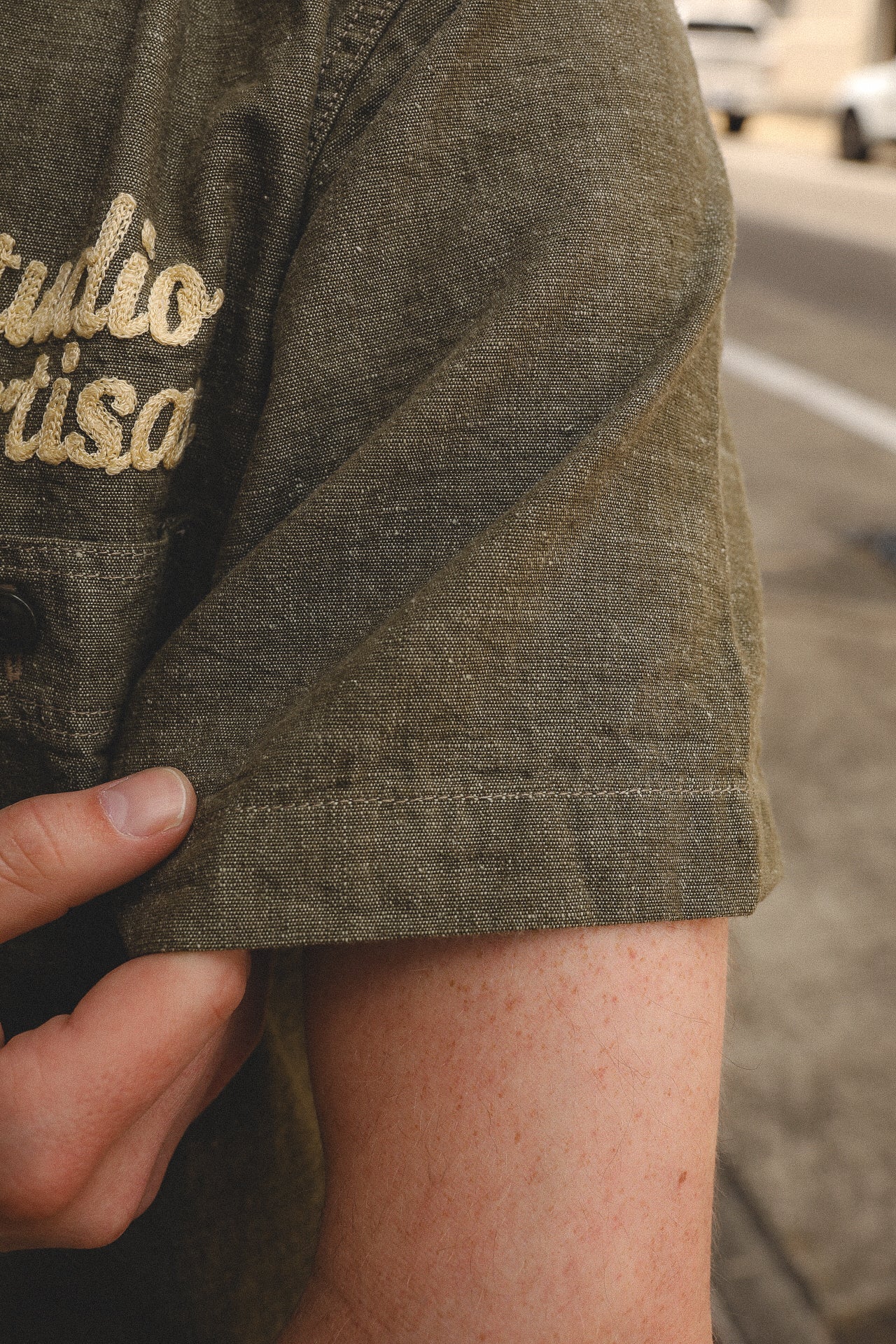 Embroidered Chambray Short Sleeve Shirt - Olive (5723S)