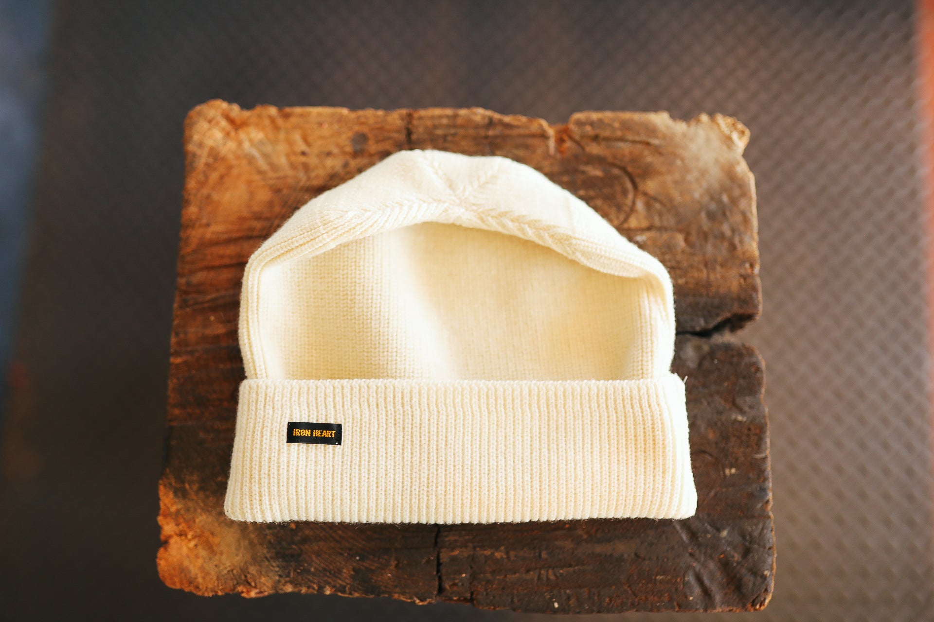 100% Wool Ribbed Beanie- White IHG-WOOL