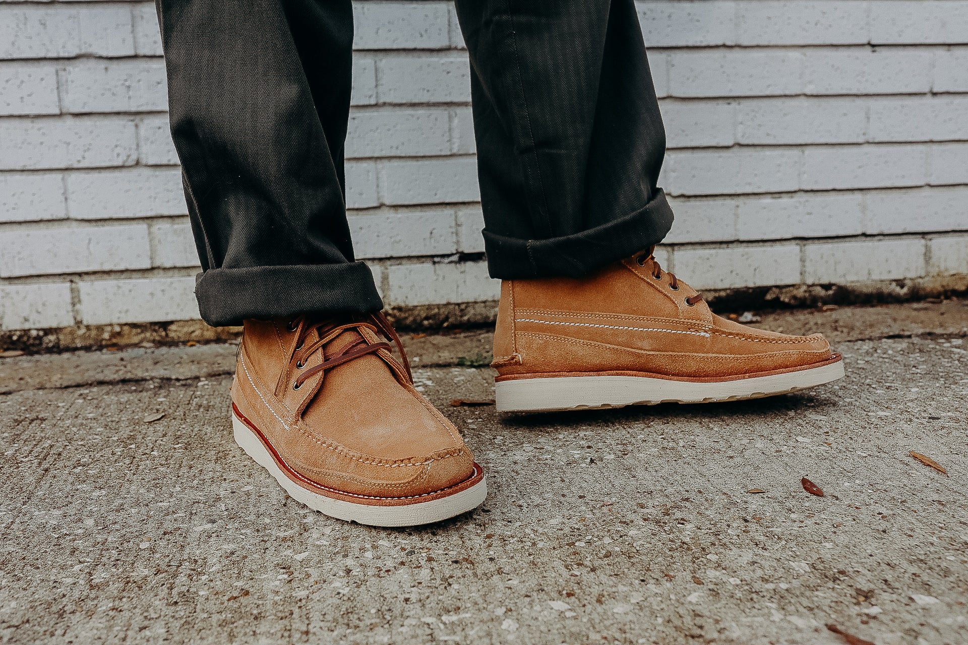Scout Boot in Toast Suede