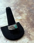 The Standalone Stone Ring