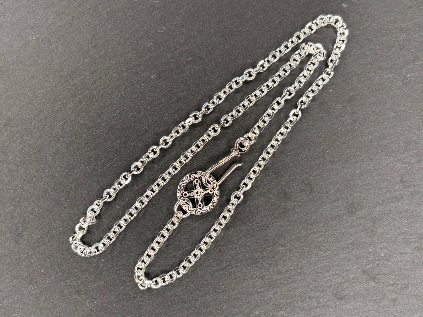 O-062+ P-234(C) First Arrow's Chain Necklace with Medicine Wheel