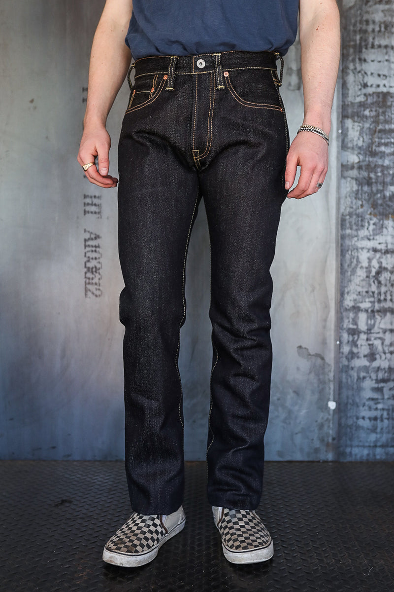 極厚25oz IRON HEART 555-XHS スーパースリムストレート 25oz Selvedge Denim Super Slim Jeans - Indigo 555-XHS – Iron