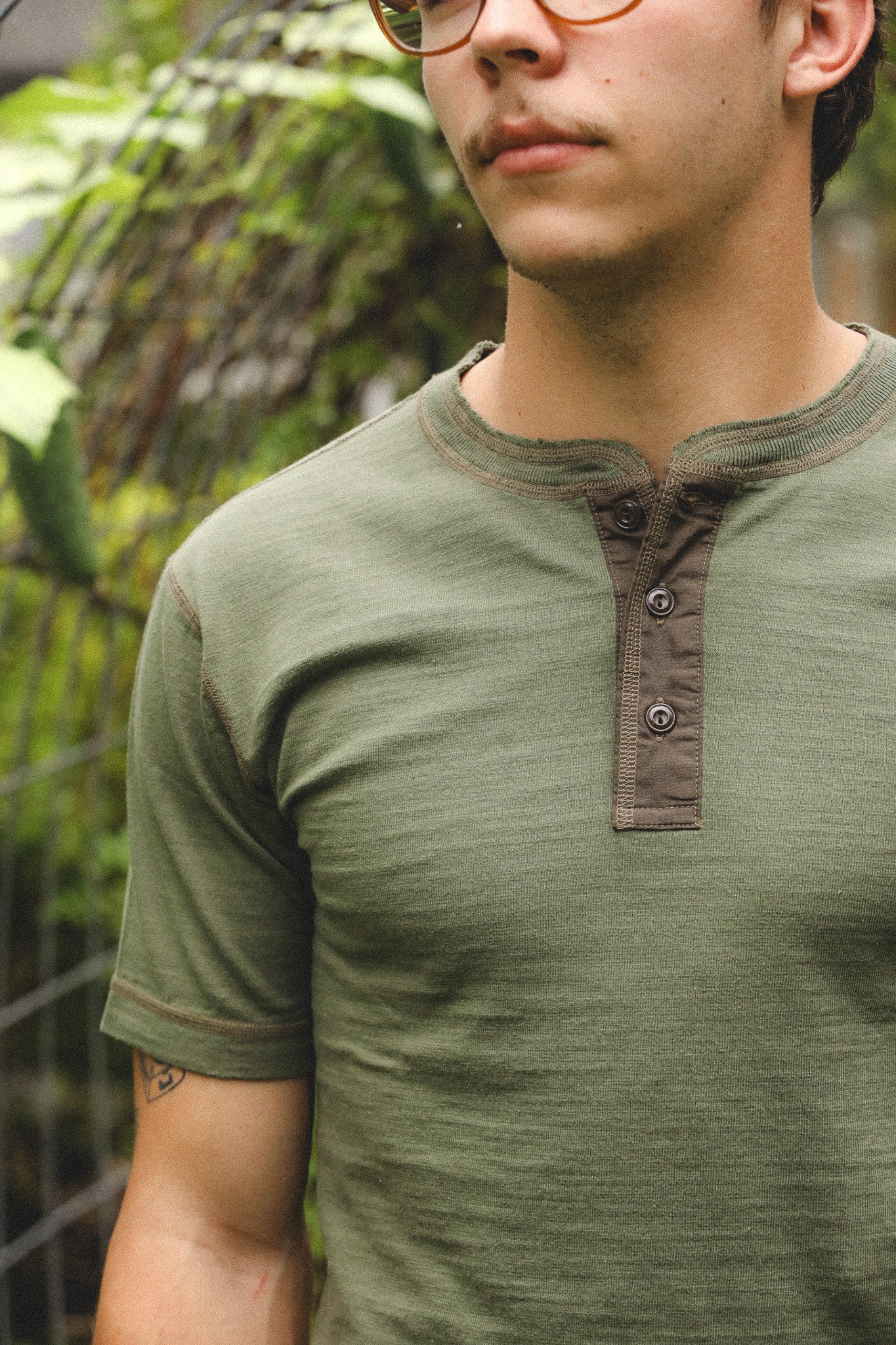 BR79192 Buzz Rickson Slub Yarn Henley Neck T-Shirt- Olive