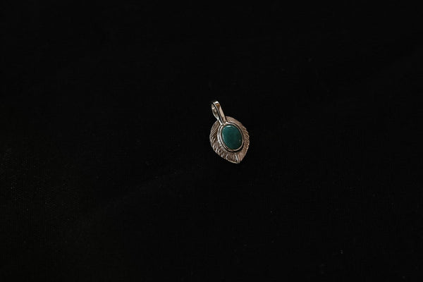 P-524L First Arrow's Heartfeather Pendant with Turquoise-M