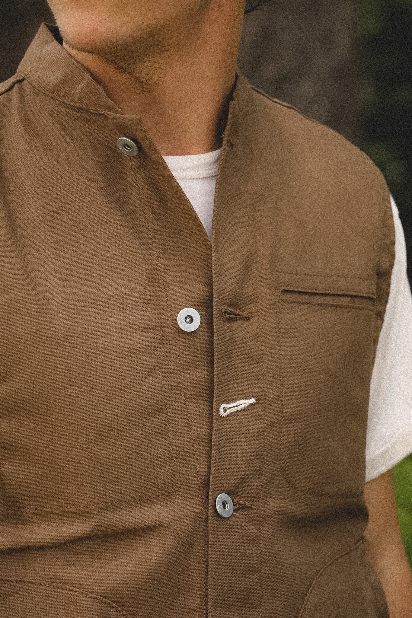 Rogue Territory Supply Vest Dry Wax Canvas- Brown
