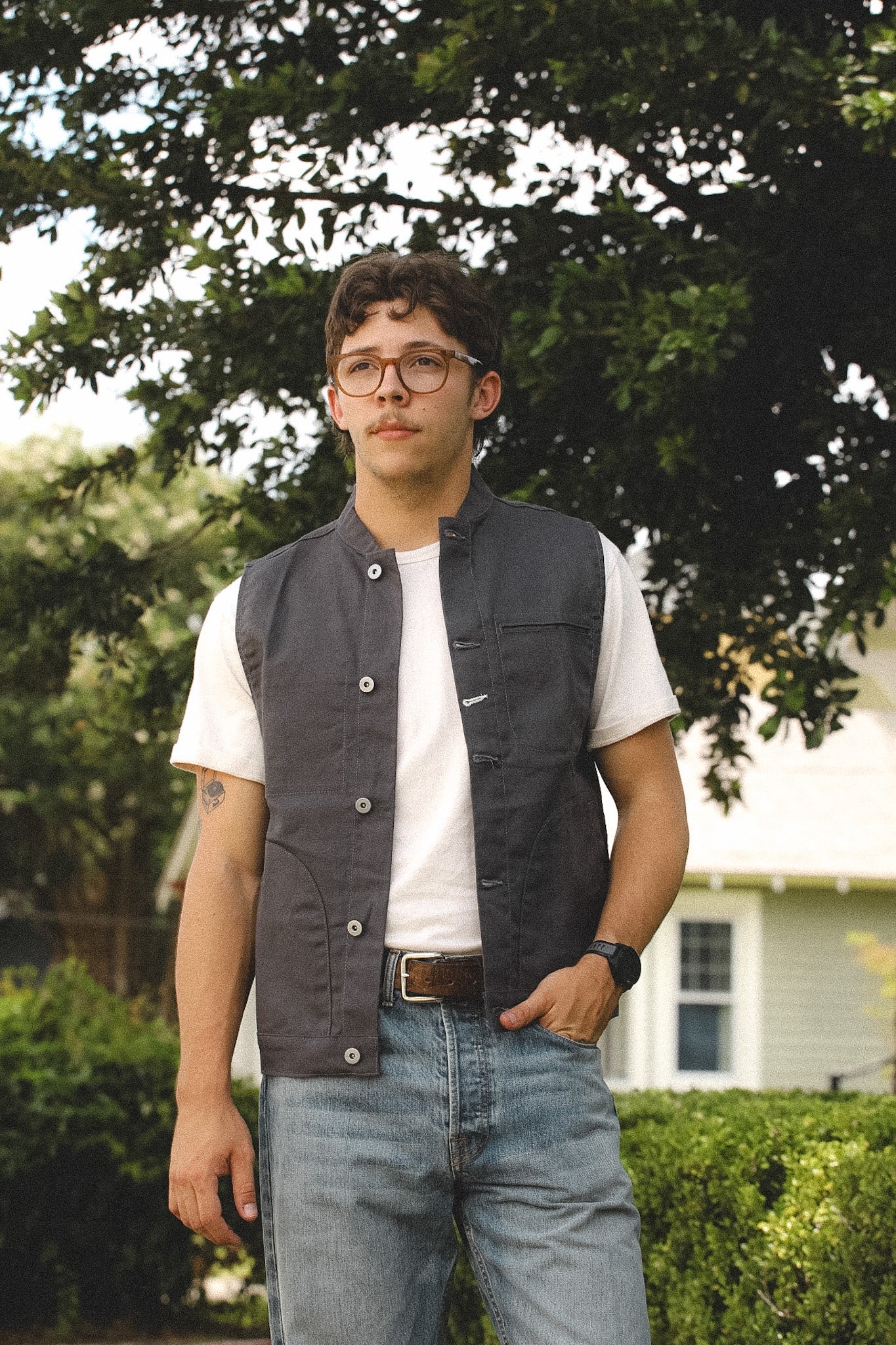 Rogue Territory Supply Vest Dry Wax Canvas- Gray