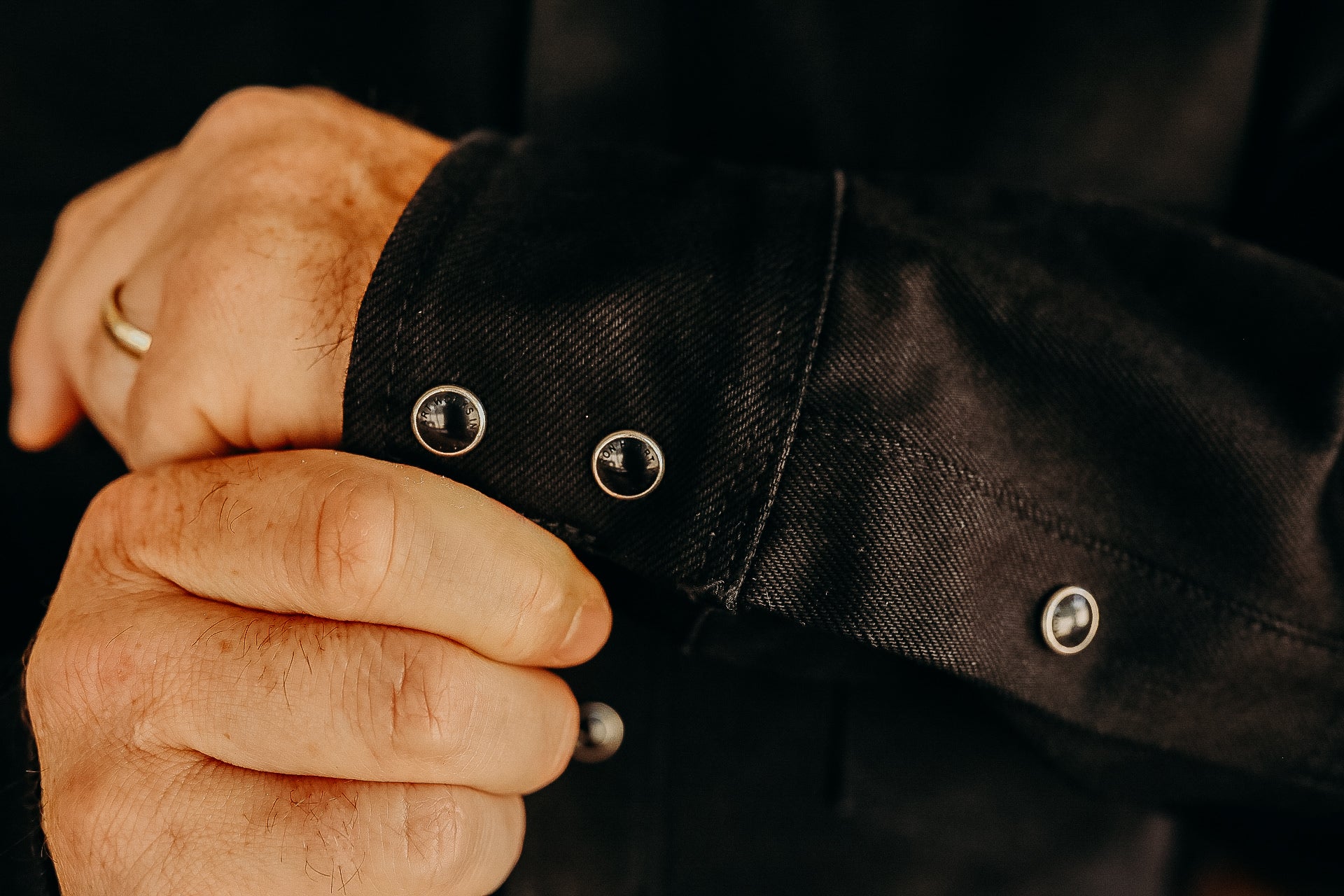16oz Non-Selvedge Denim Western Shirt - Superblack (Fades To Grey)