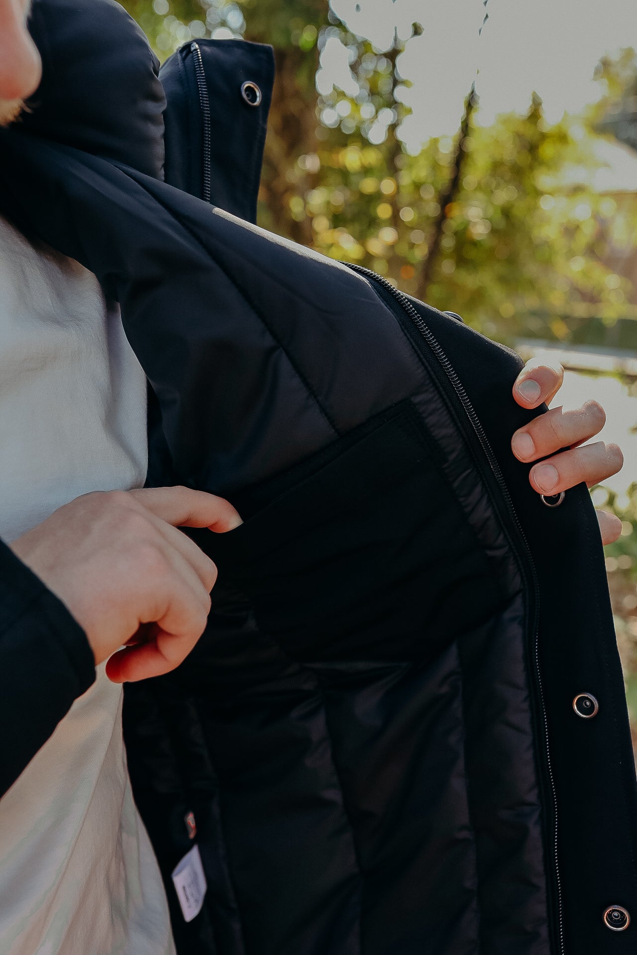 PrimaLoft® Gold/Pertex Shield DV Mountain Parka - Black IHJ