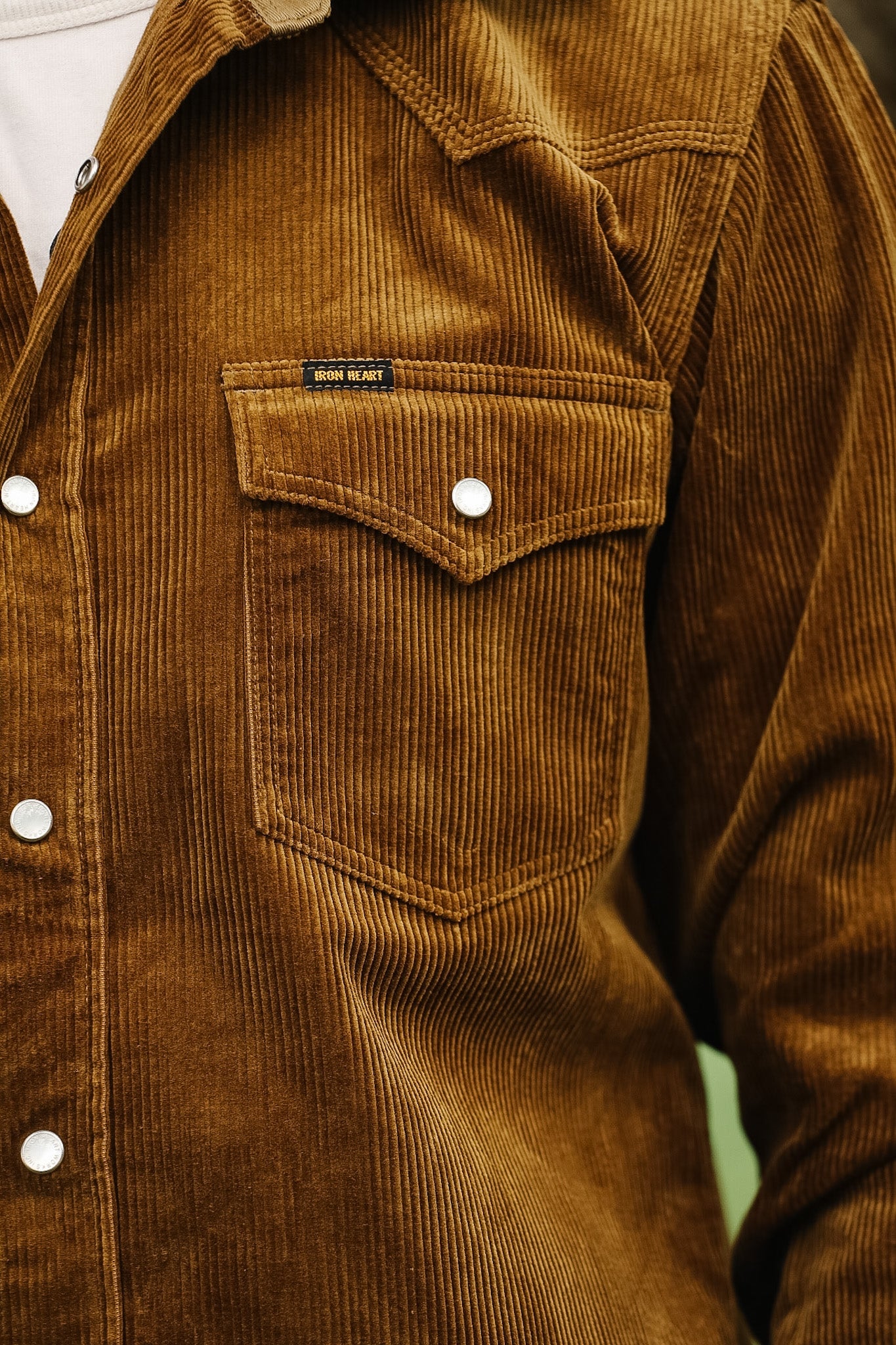 IHSH-398-CAM Iron Heart 11oz Corduroy Western Shirt - Camel – Iron