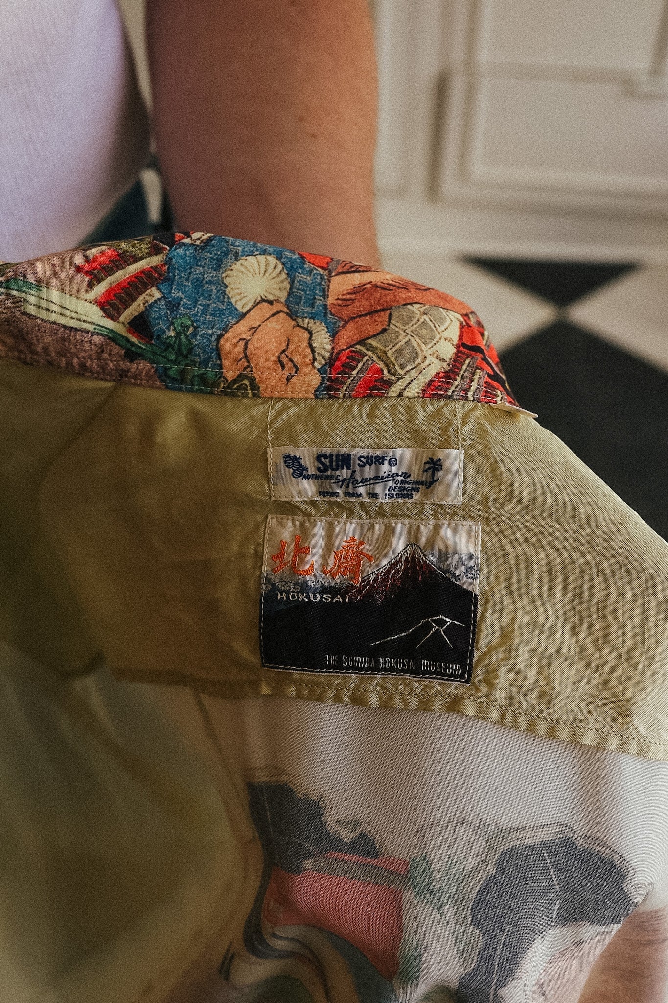 SS39656 Sun Surf x Katsushika Hokusai Aloha Shirt- Hatakeyama Shigetada