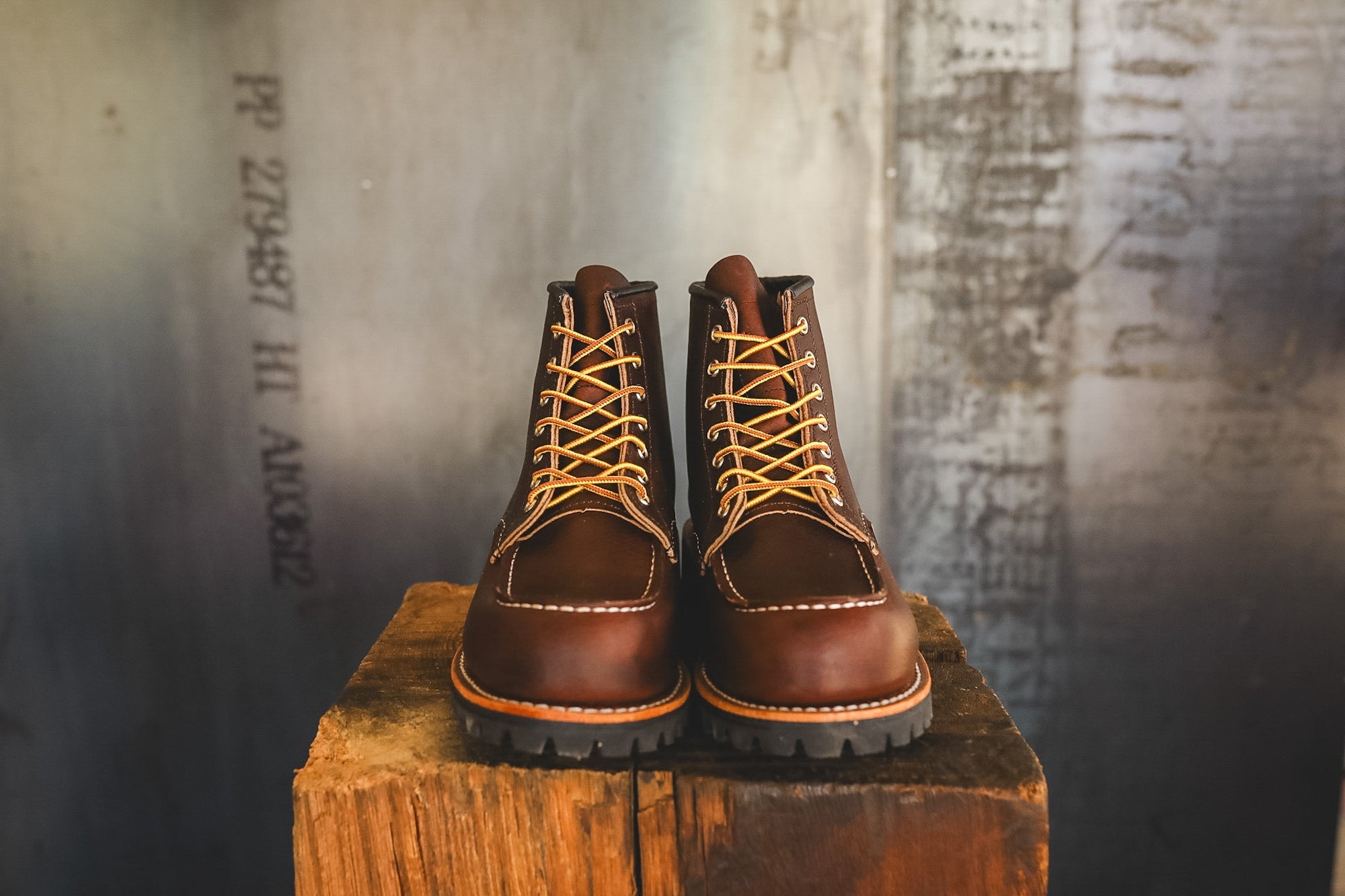 8146 Red Wing 6-Inch Roughneck Moc Toe- Briar Oil Slick Leather