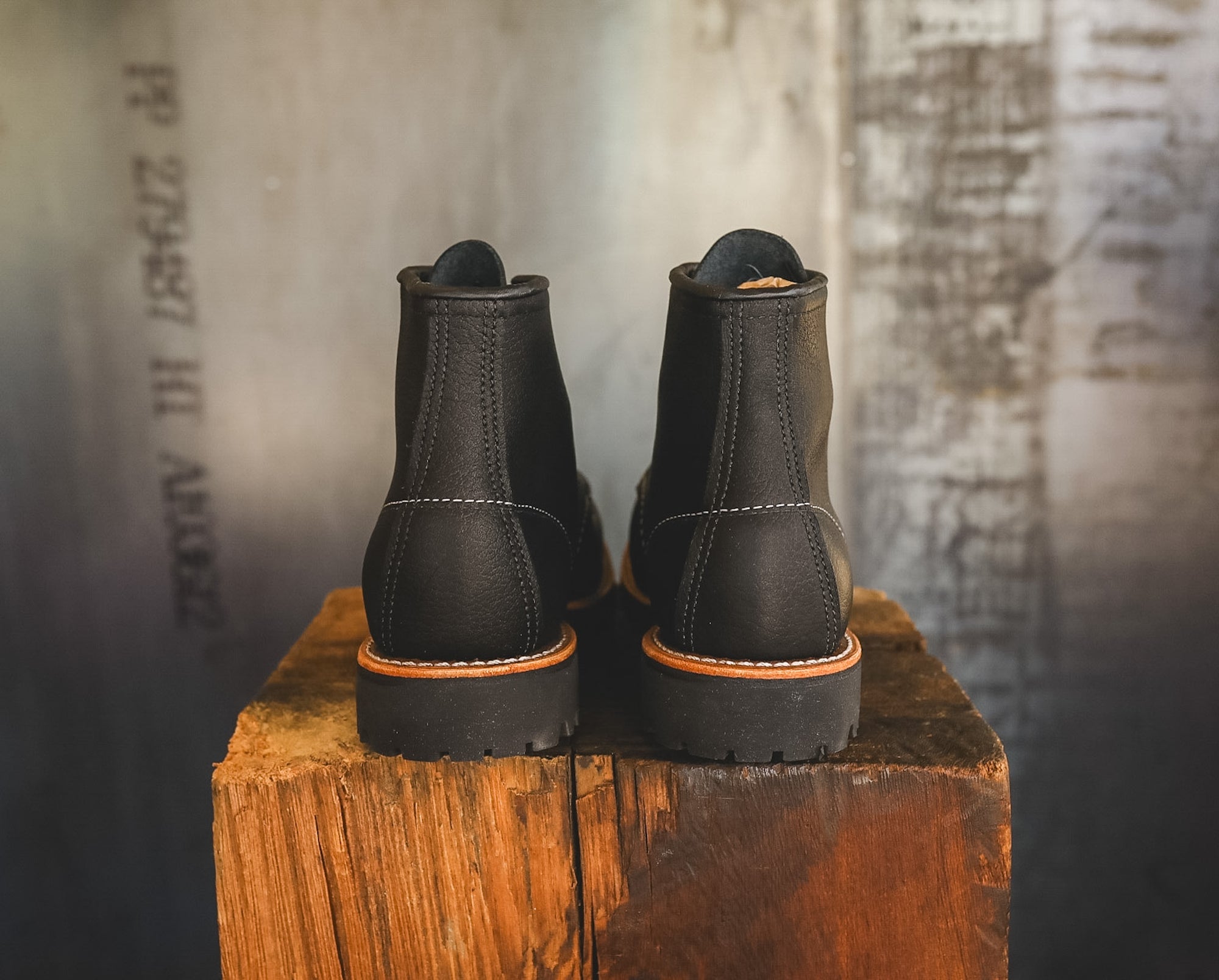 2949 Red Wing 6-Inch Roughneck Moc Toe- Black Oil Slick Leather