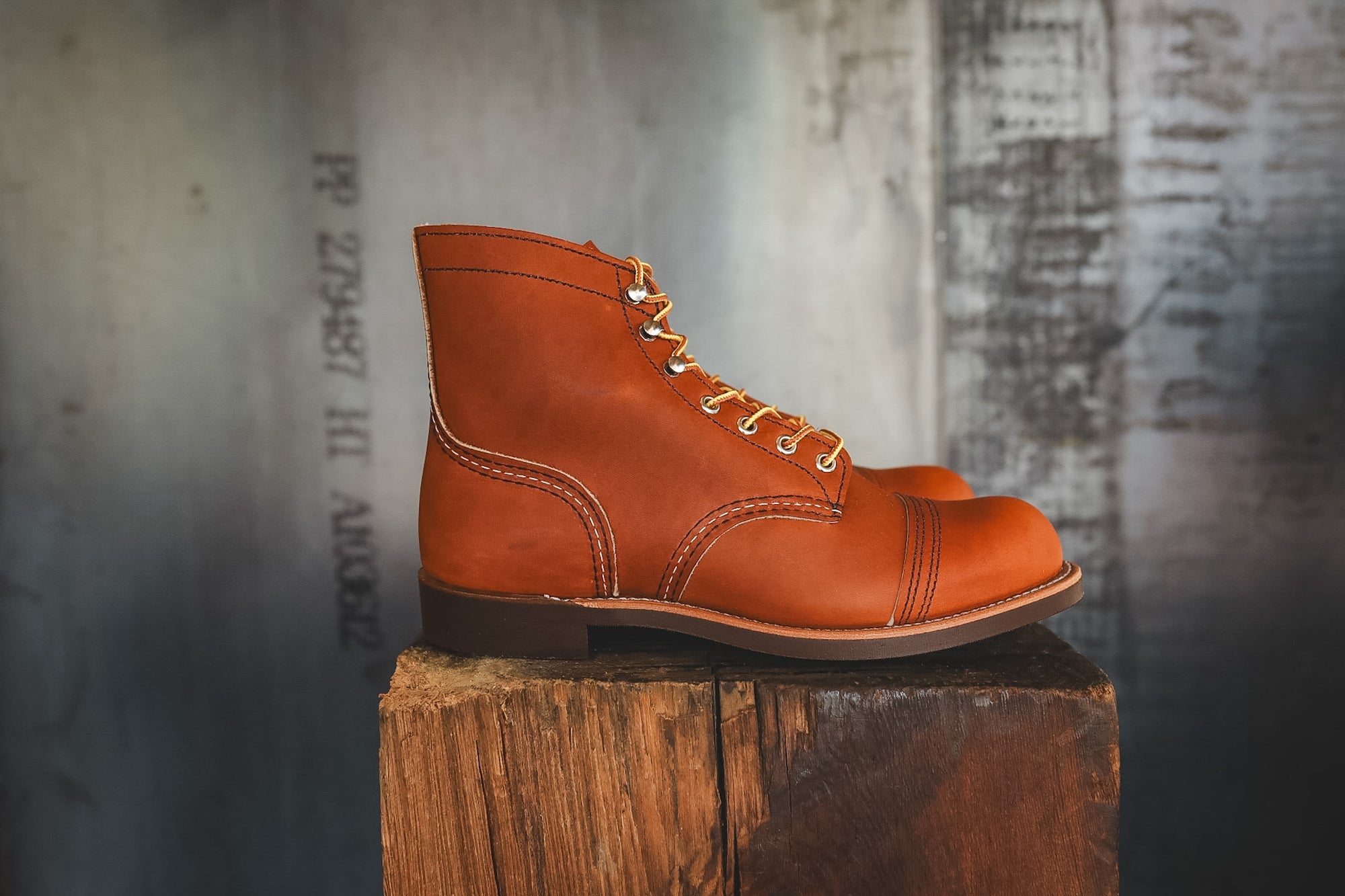 8000 Red Wing 6-Inch Iron Ranger- Oro Legacy