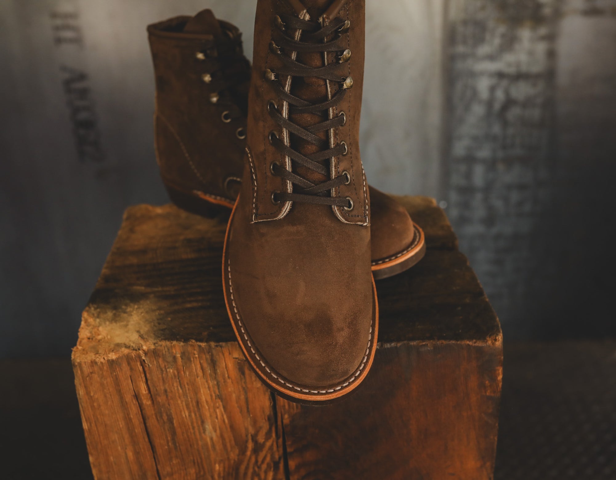 3339 Red Wing 6-Inch Blacksmith- Chocolate Muleskinner