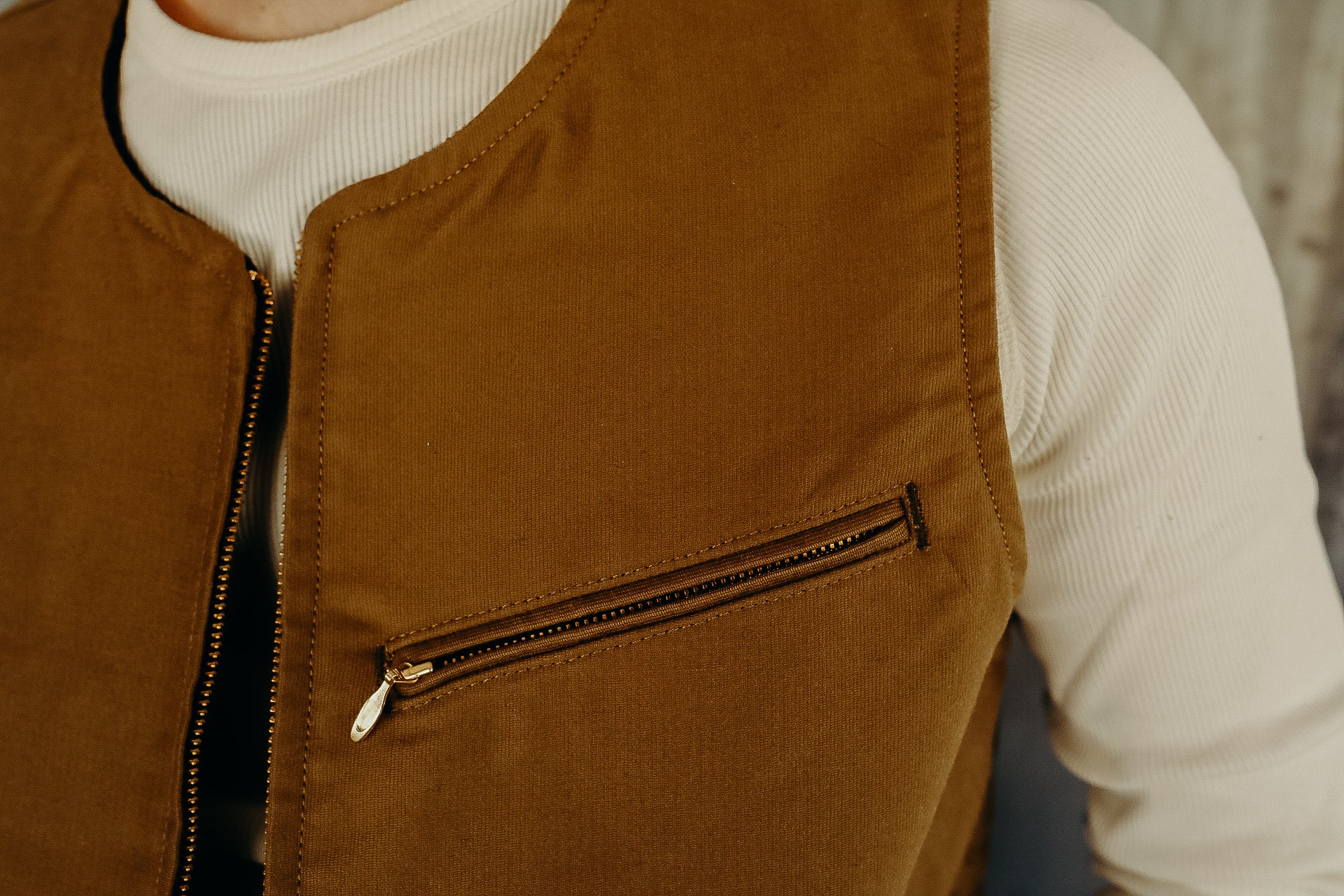 Iconic Vest- Bedford Cord, Dark Beige