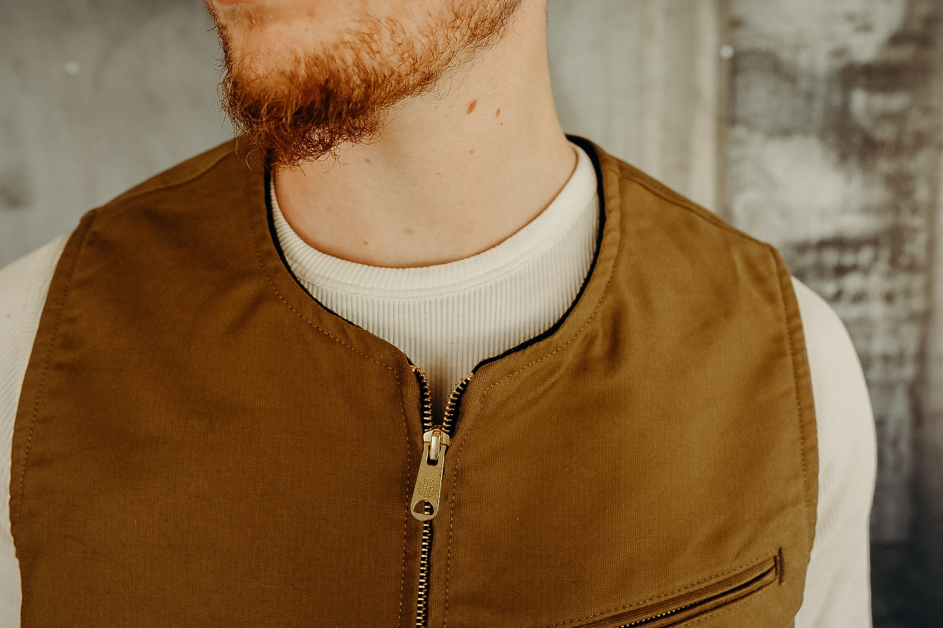 Iconic Vest- Bedford Cord, Dark Beige