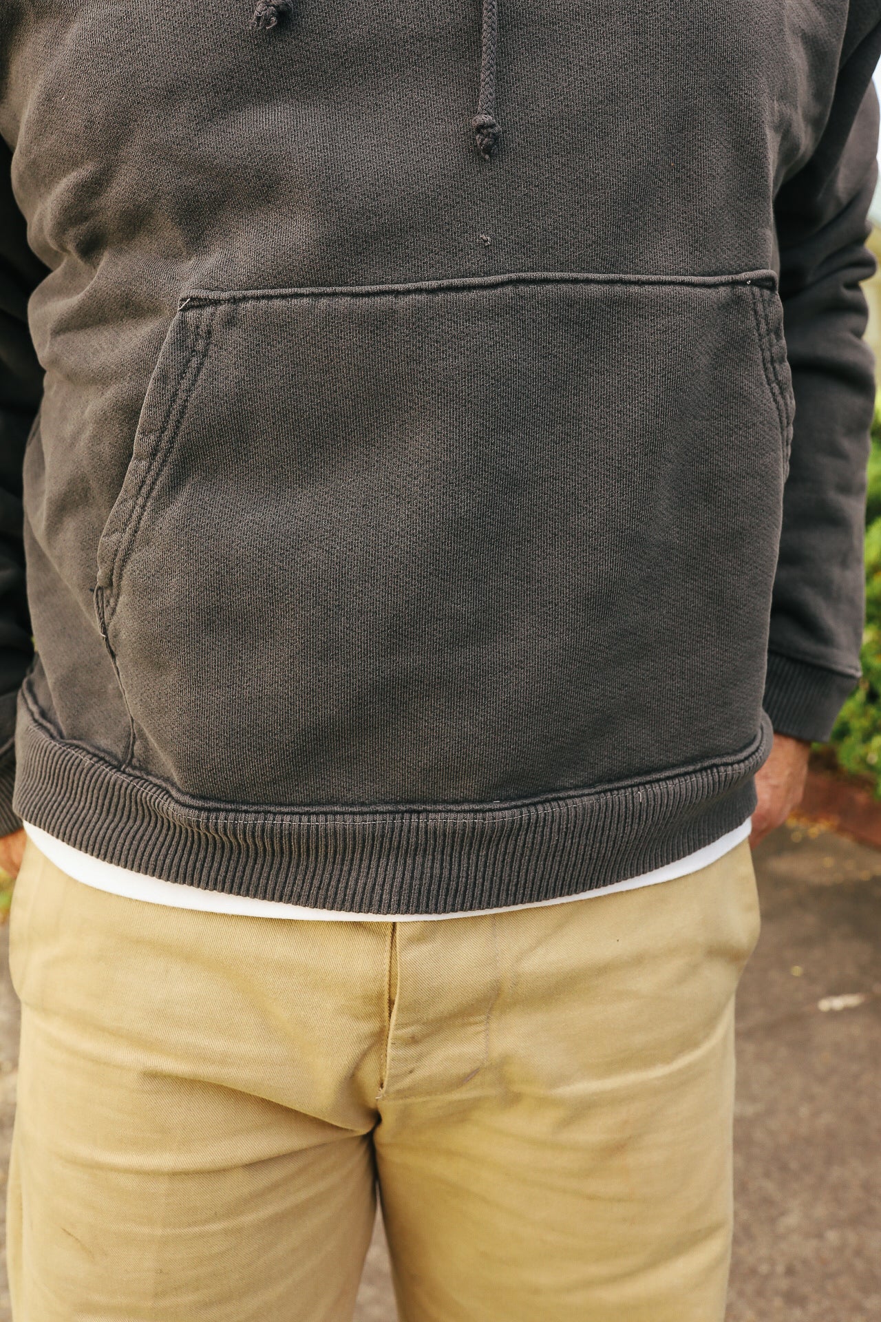 32oz Ultraweight Pullover Hoodie- Smoke