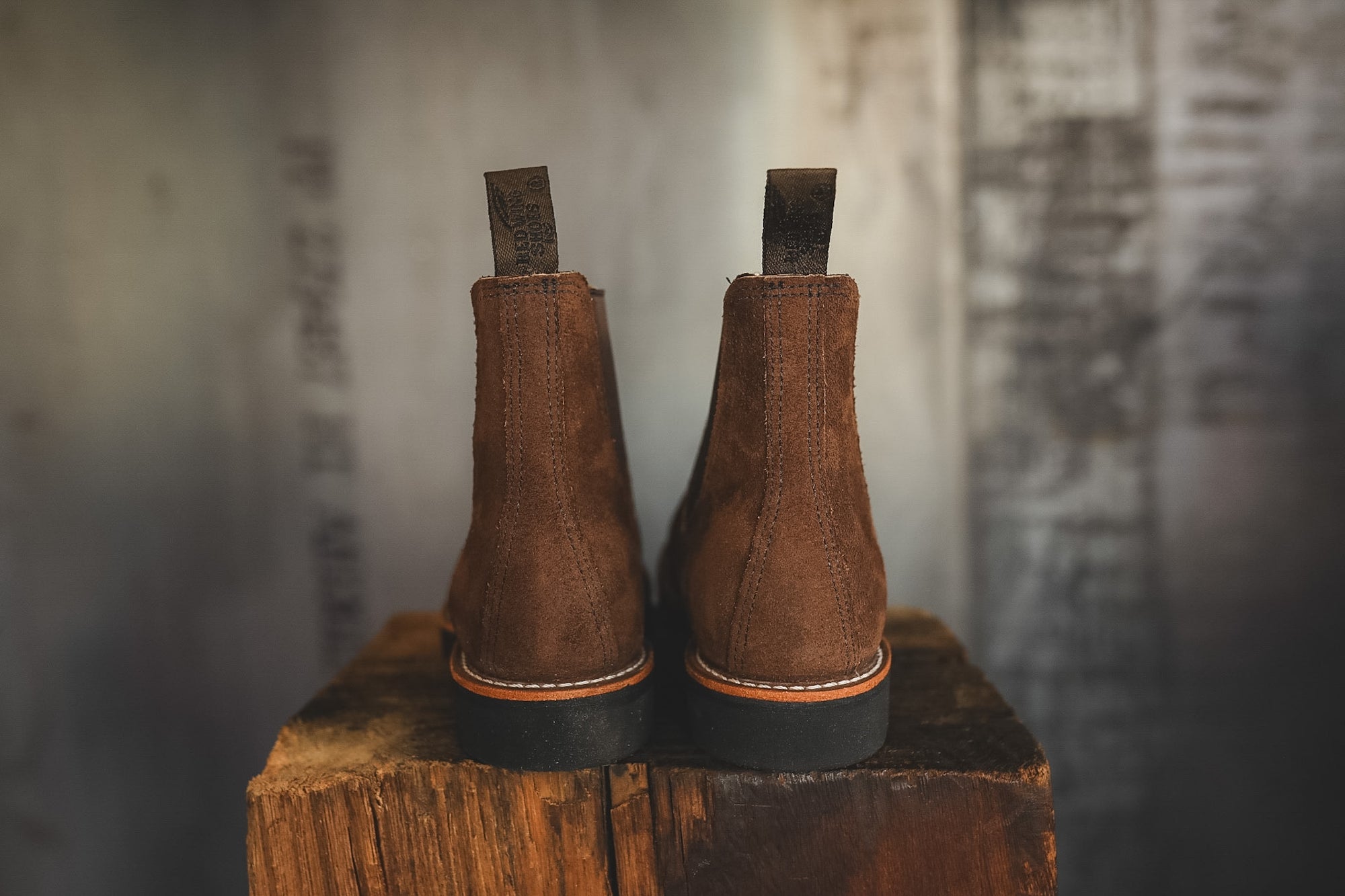 3195 Red Wing 6-Inch Classic Chelsea- Chocolate Muleskinner