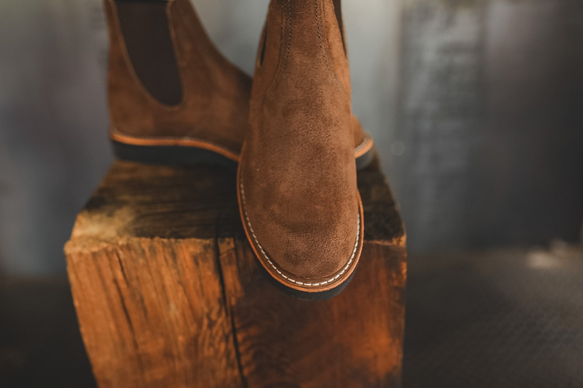 3195 Red Wing 6-Inch Classic Chelsea- Chocolate Muleskinner
