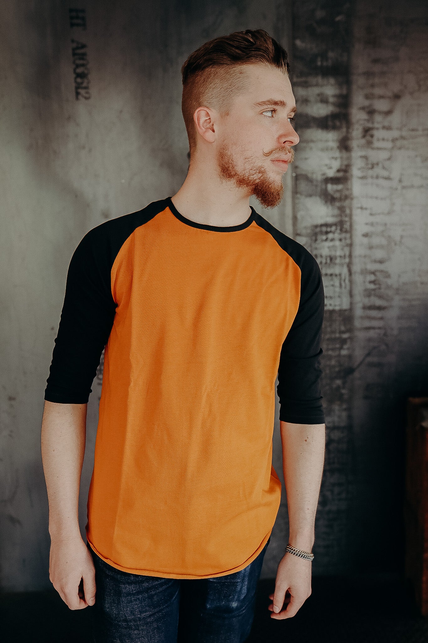 Leon Raglan Sweater- Orange / Marshall
