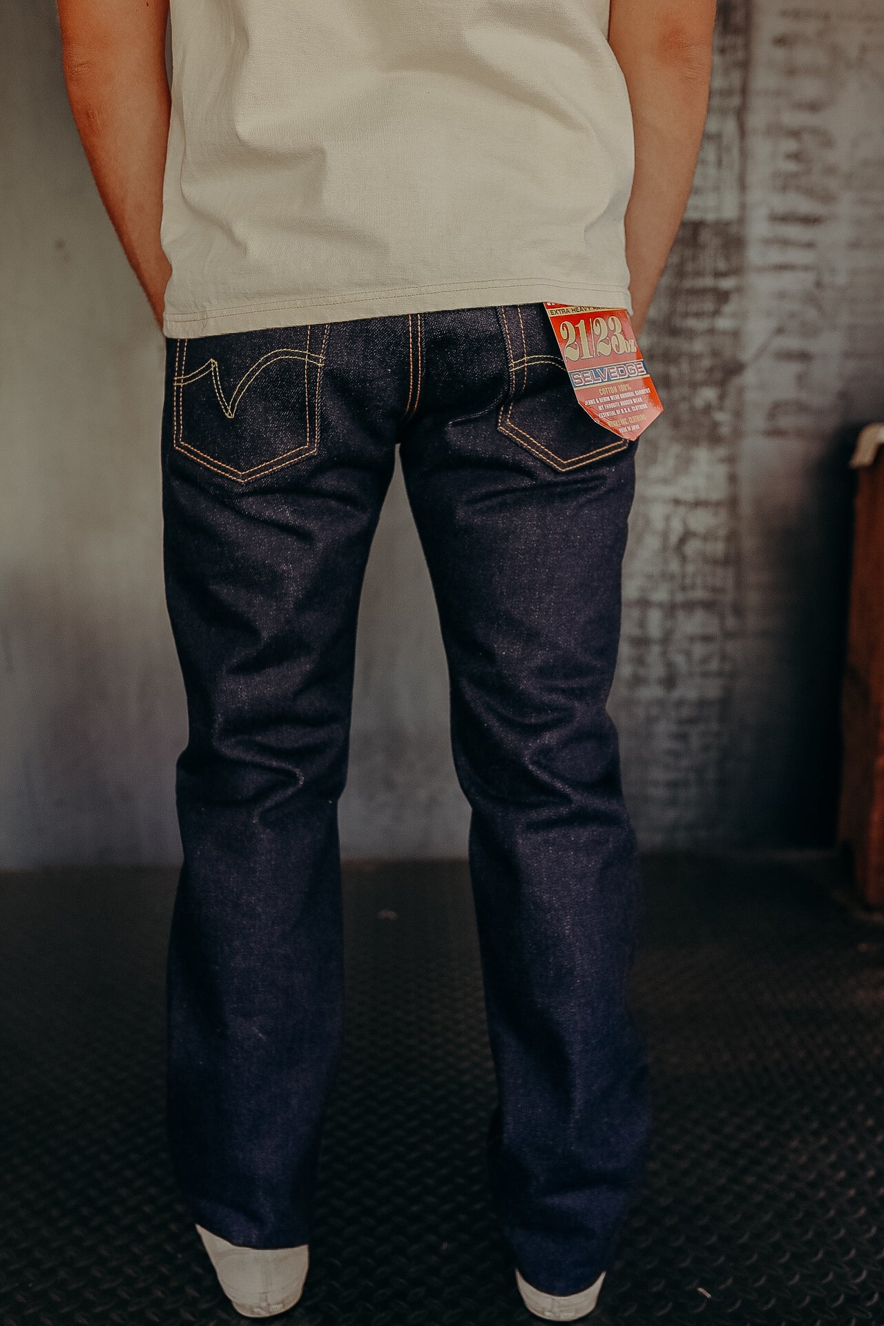 IH-666S-UHR Iron Heart 21/23oz Ultra Heavy Raw Selvedge Denim Slim Straight Cut Jeans - Indigo