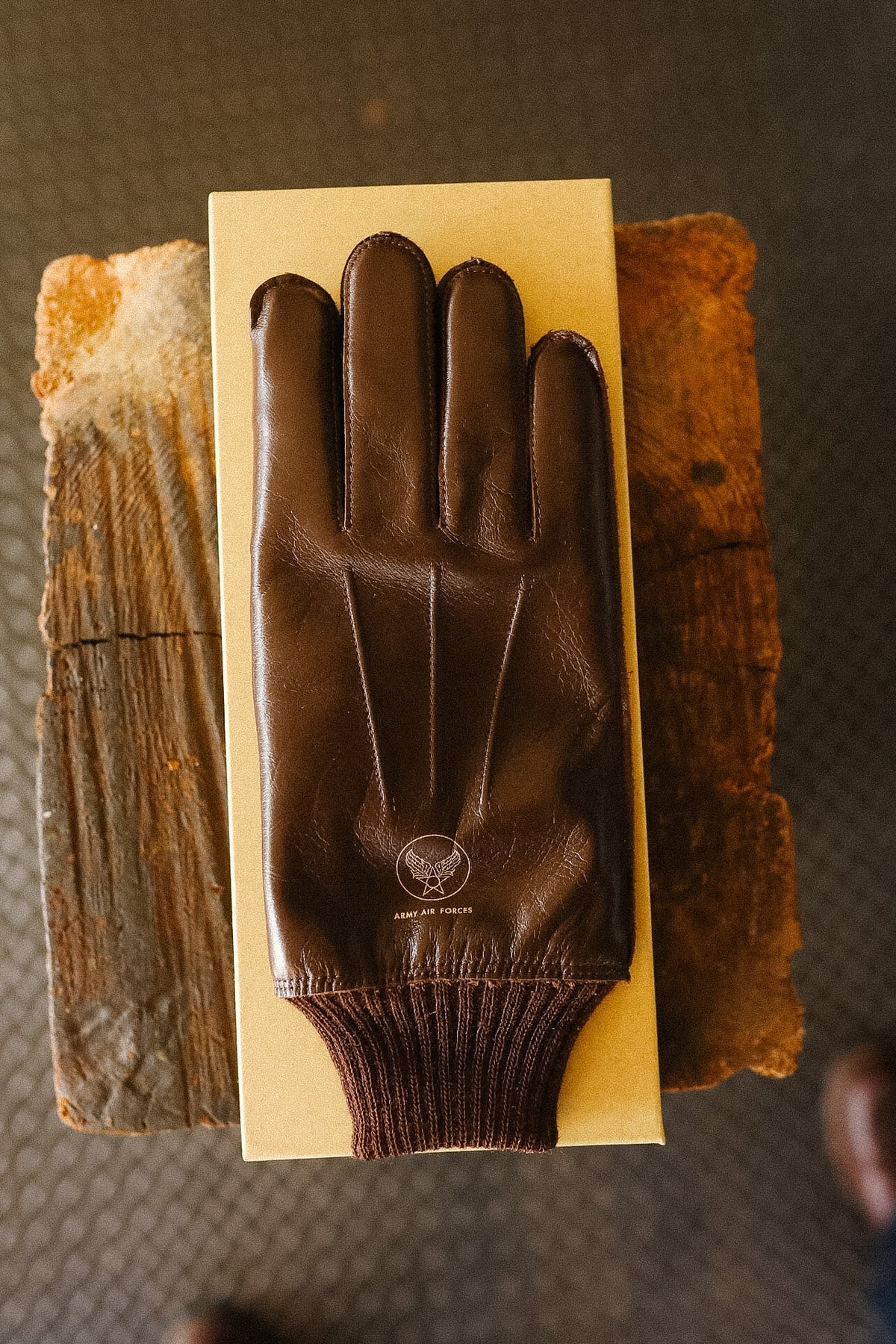 BR02835 Buzz Rickson Winter Flying Gloves Type A-10- Brown