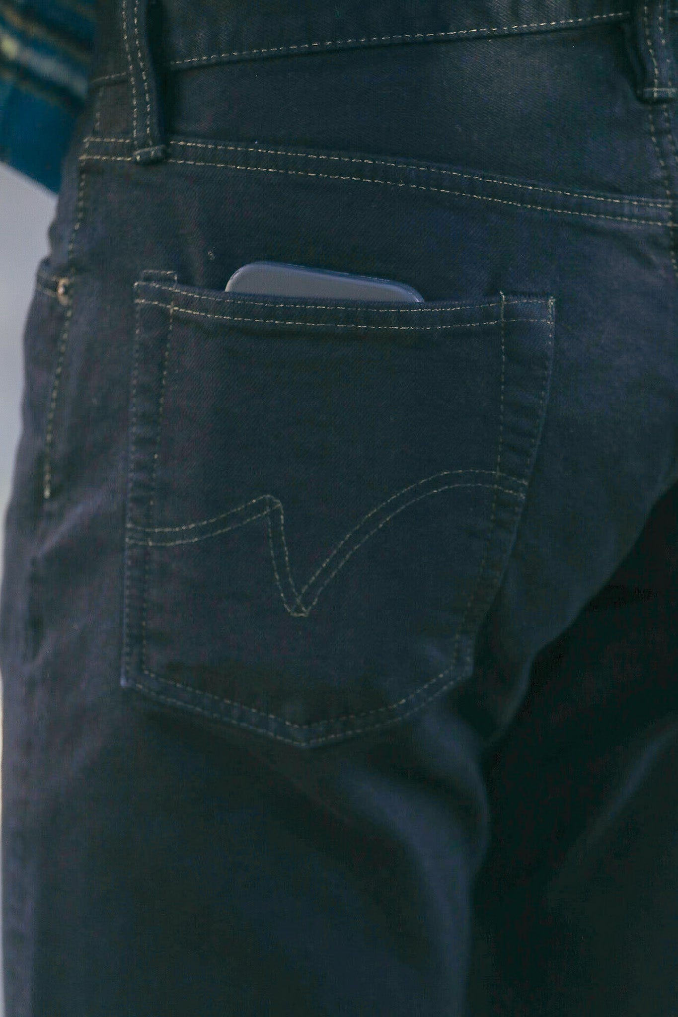 888 14oz Selvedge Denim Medium/High Rise Tapered - Indigo Overdyed