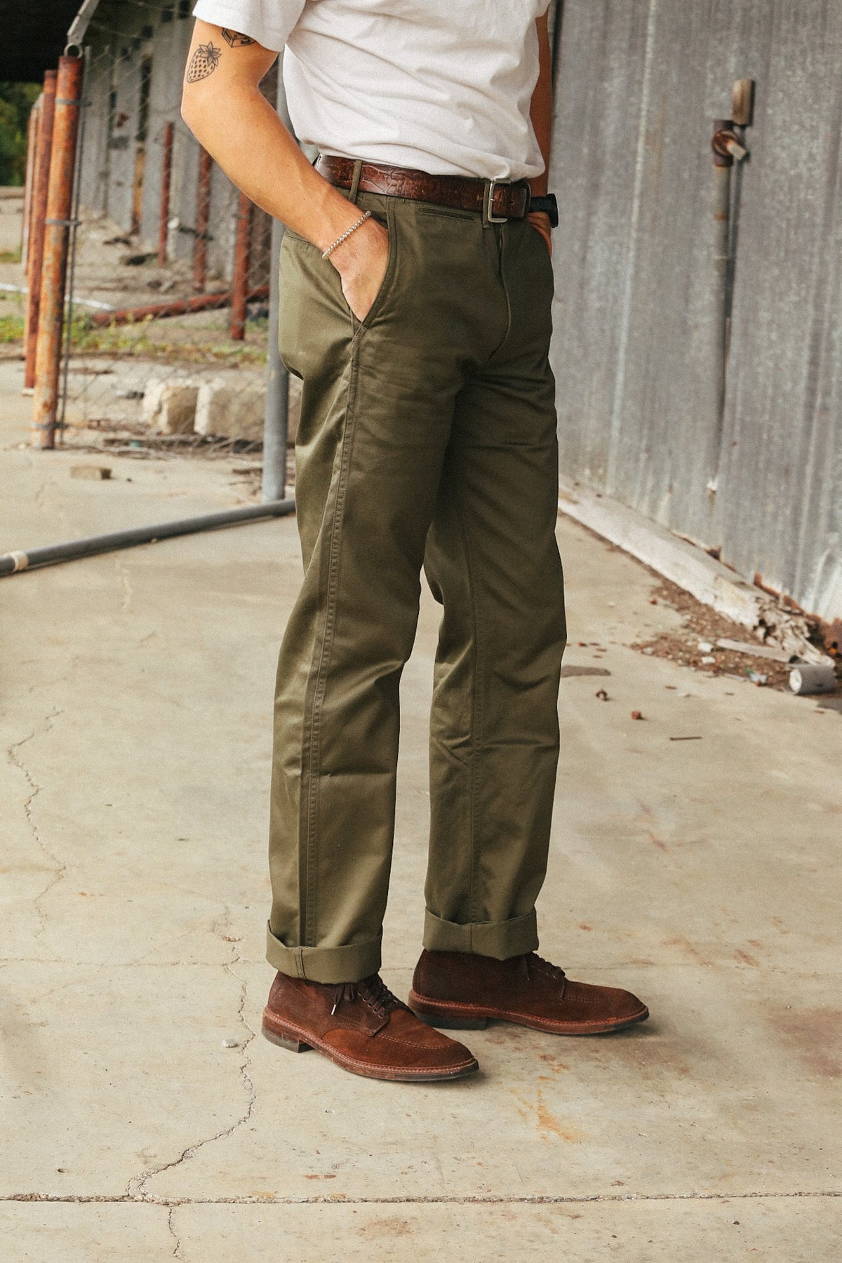 BR40025A Buzz Rickson Original Spec Chinos- Olive