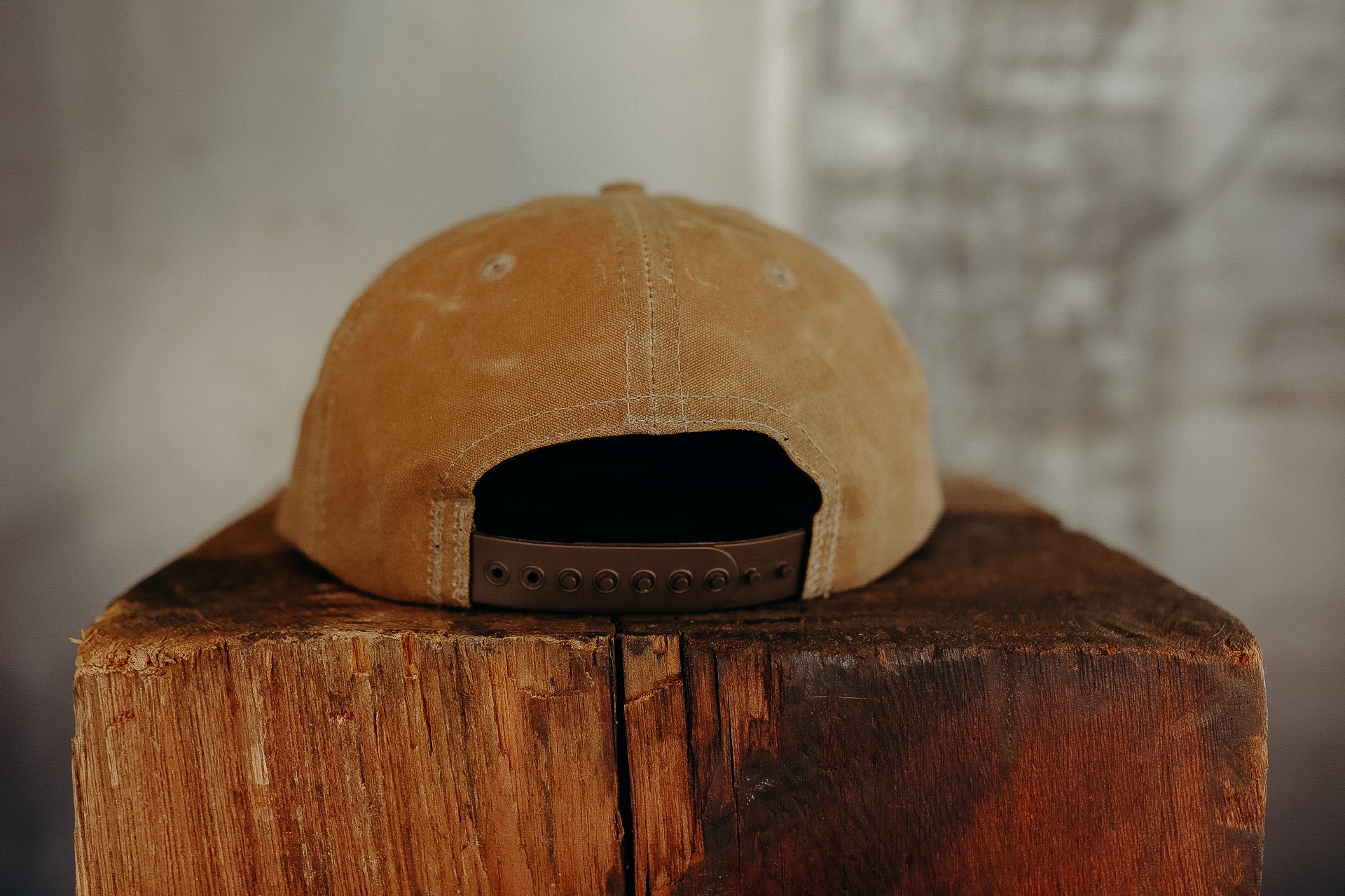 Waxed Vintage Trucker- Camel