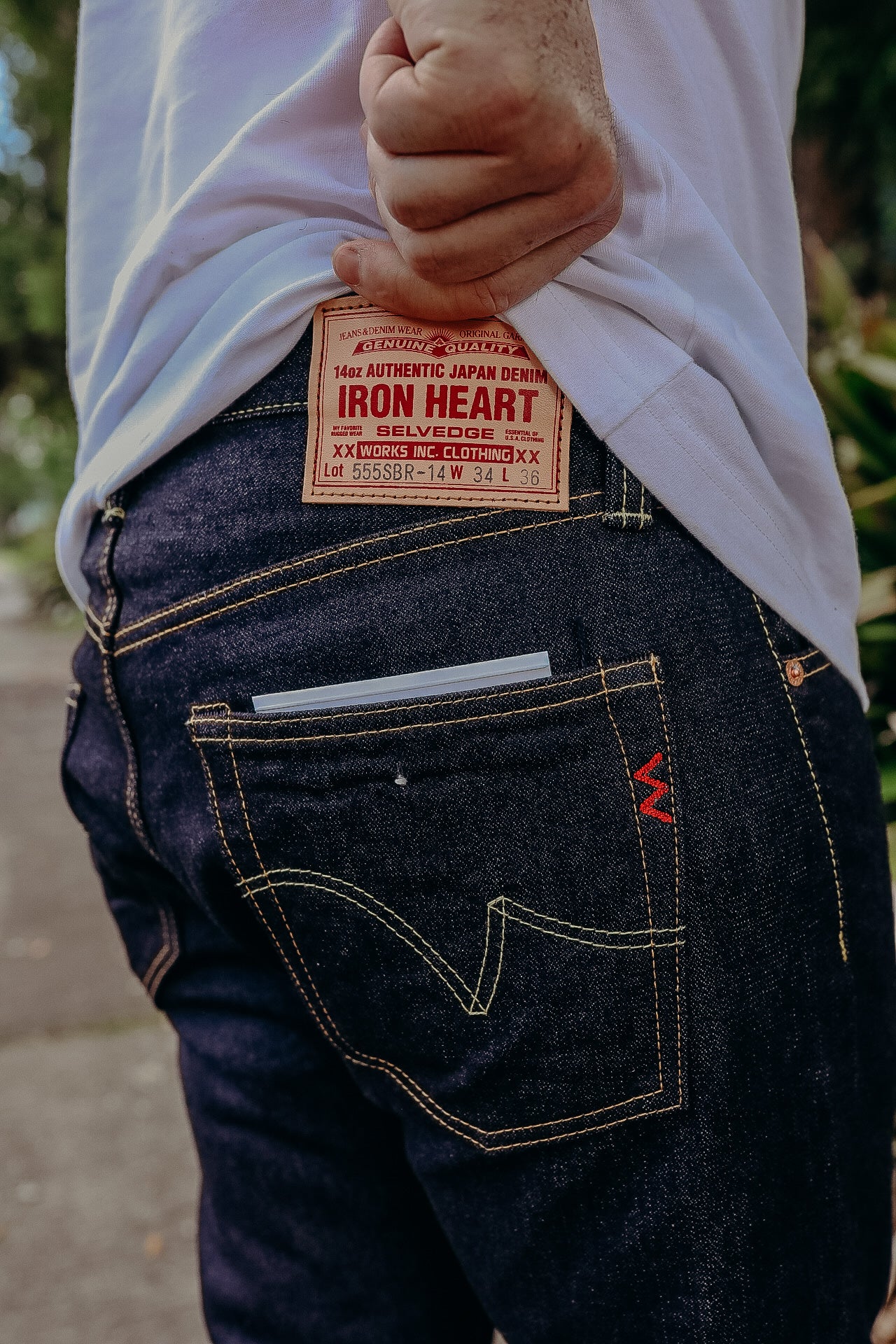 14oz 555 Broken Twill Selvedge Denim Super Slim Cut Jeans - Indigo
