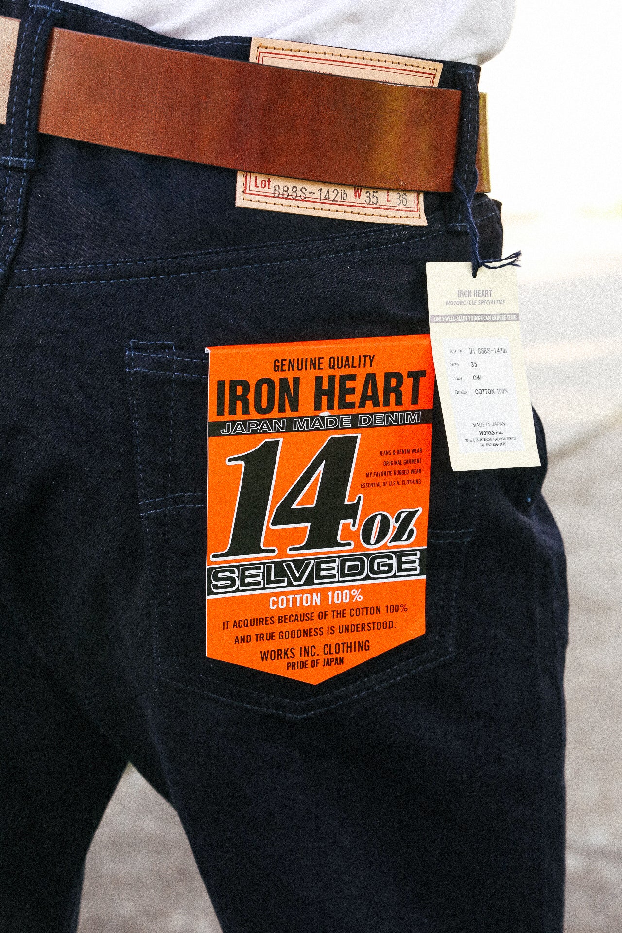14oz Selvedge Denim Medium/High Rise Tapered Cut Jeans