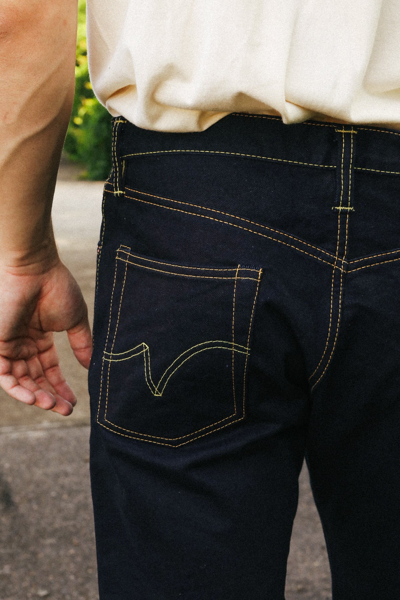 14oz Selvedge Denim Straight Cut Jeans - Indigo/Black IH-634S-142ib