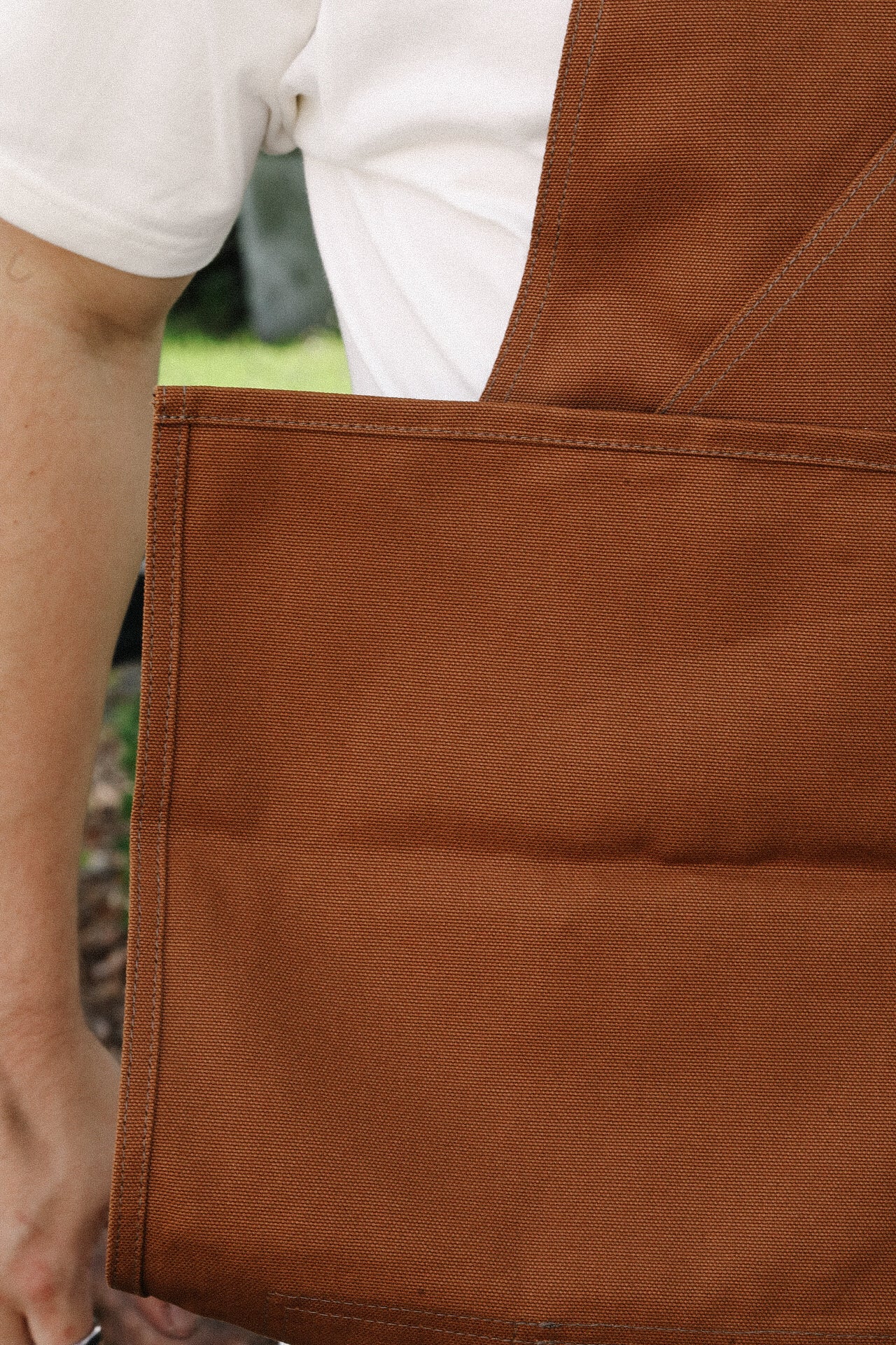 17oz Cotton Duck Apron - Brown IHG-057-BRN