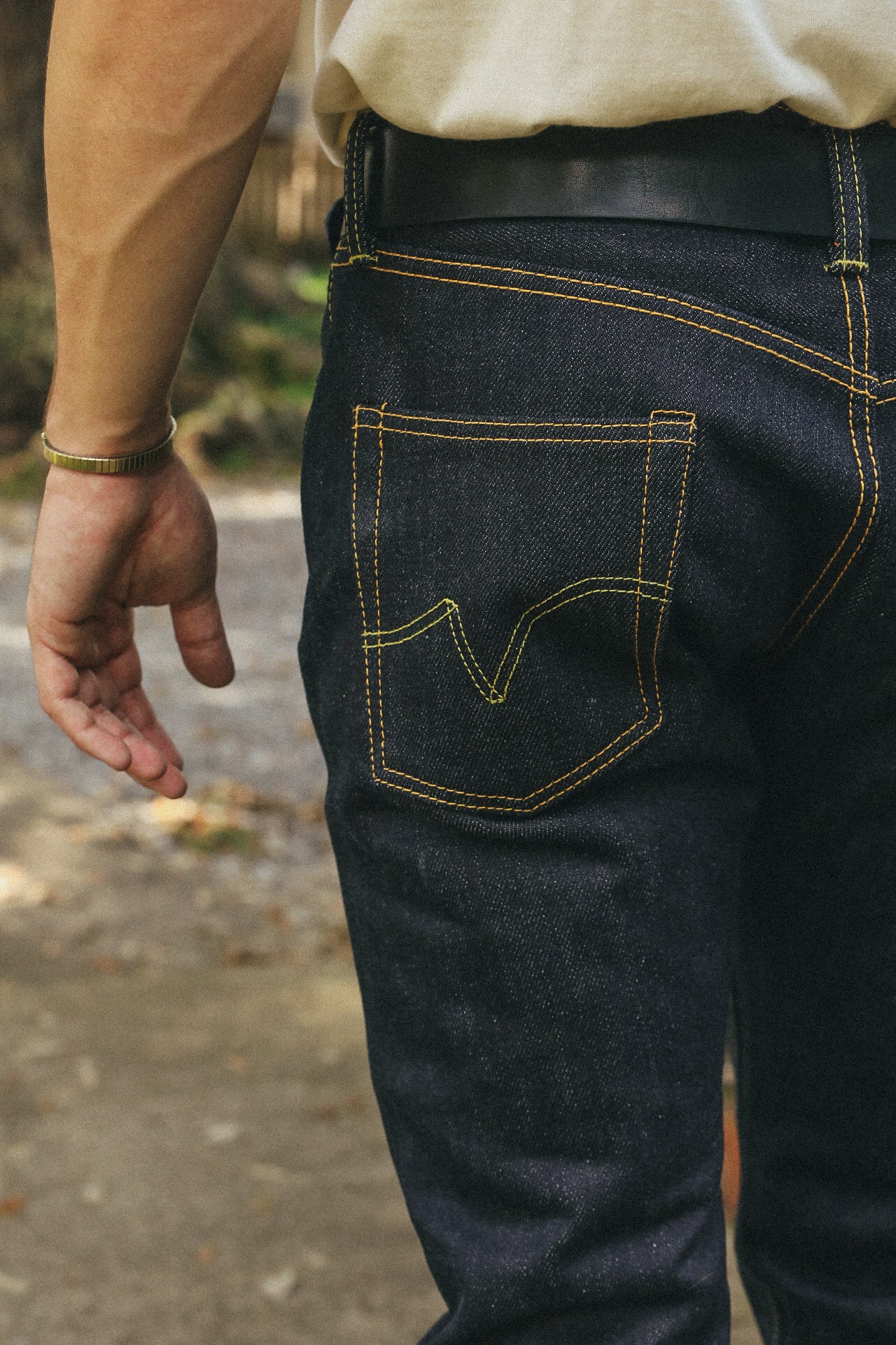 25oz Selvedge Denim Slim Tapered Cut Jeans - Indigo IH-777-XHS