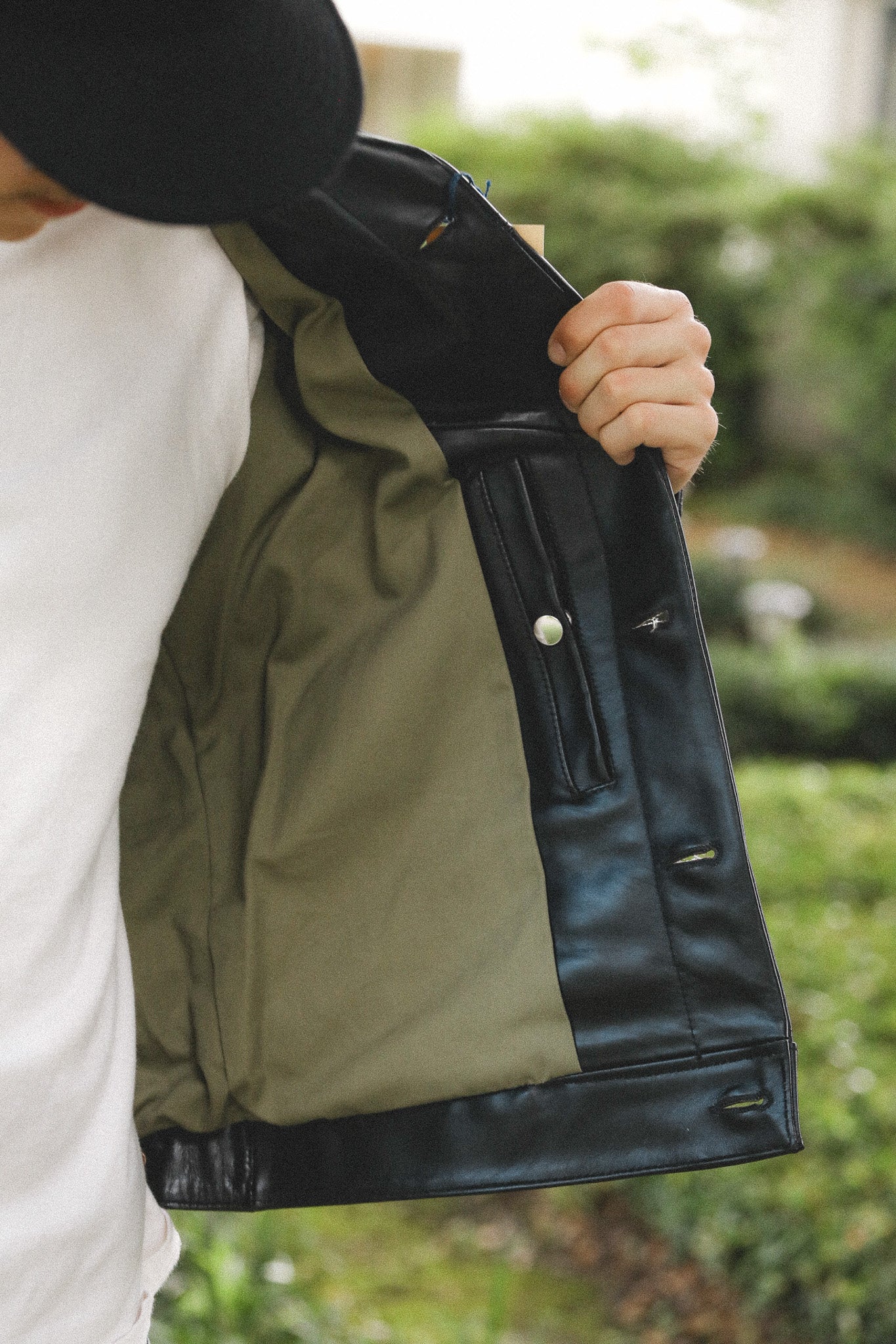 IHJ-64-BLK Iron Heart Japanese Horsehide Modified Type III Jacket - Black (Tea-Core Dyed)
