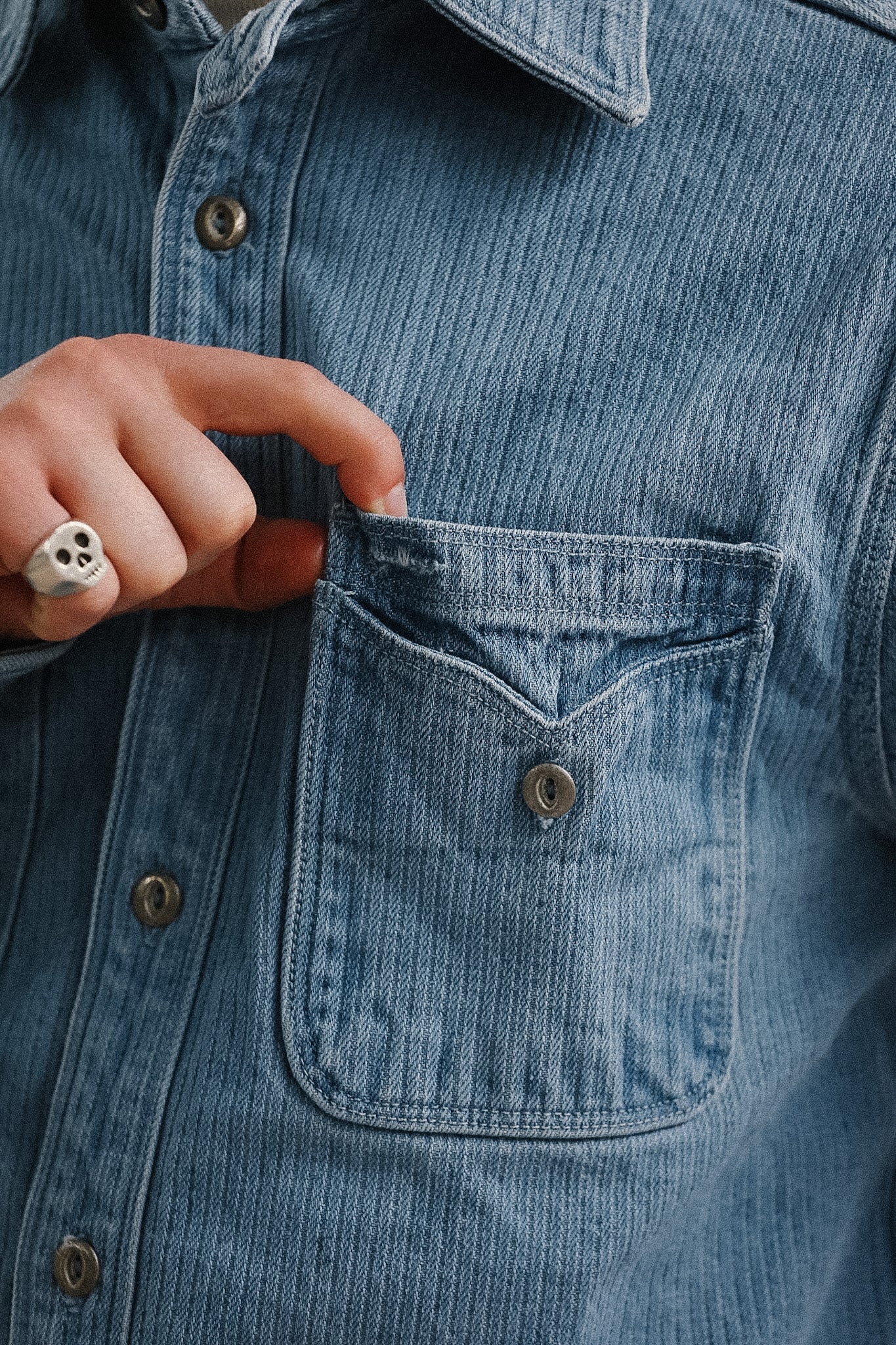 Freenote Cloth Lambert- Bleach Indigo Cord – Iron Shop Provisions