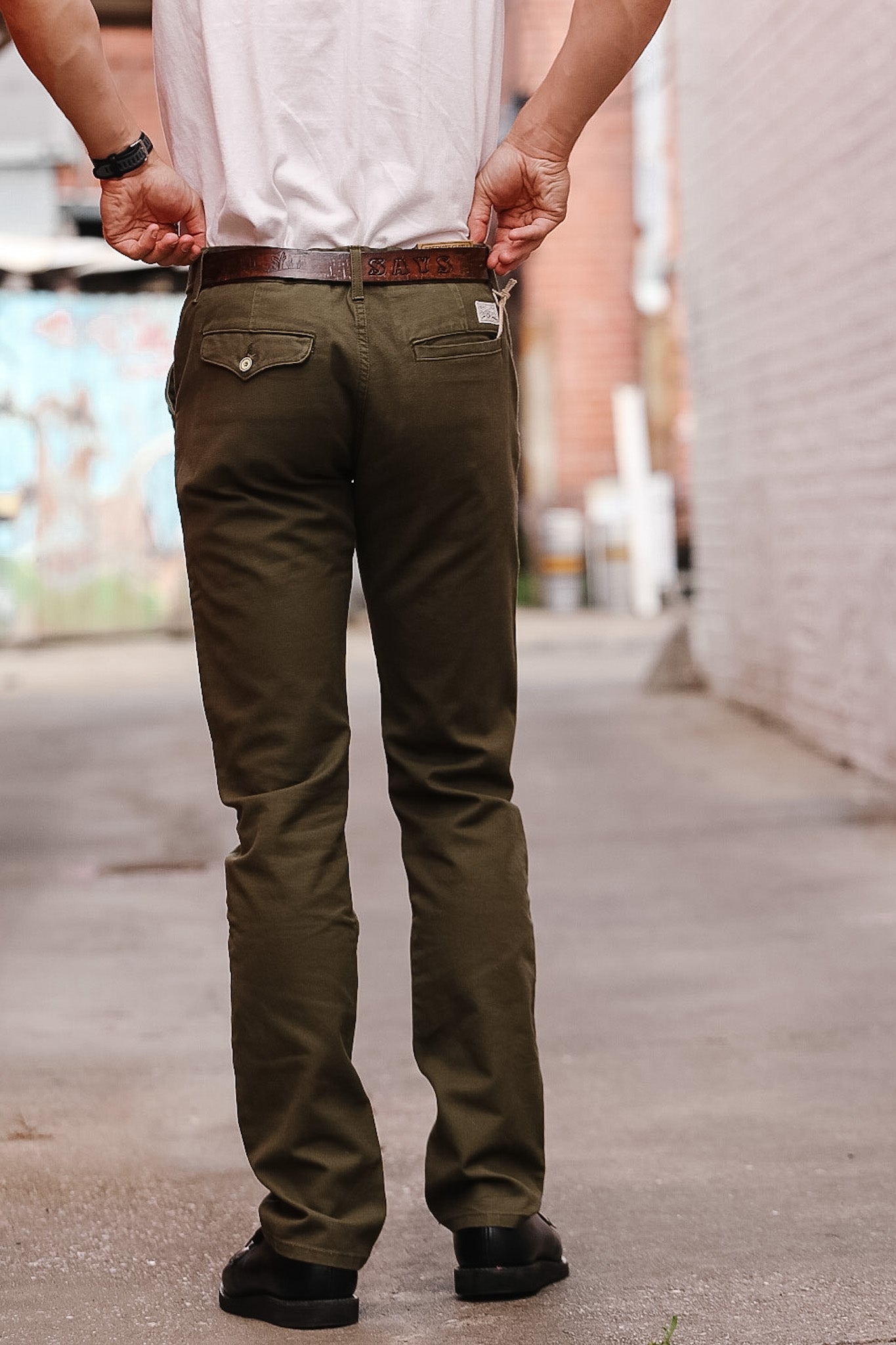 Freenote Cloth Workers Chino Slim Straight - Olive – Iron Shop