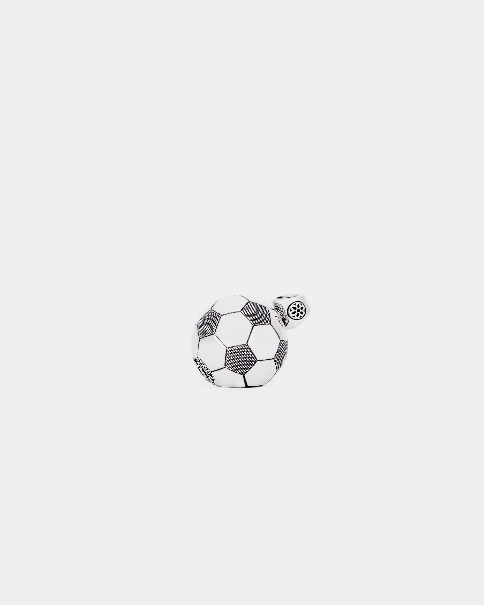 Good Art HLYWD Mid-Kick Pendant - 3A Goosebumps