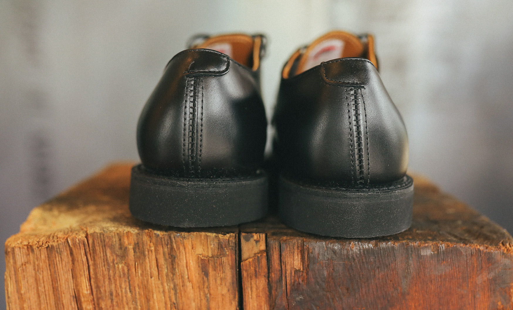 Postman Oxfords- Black (00101) – Iron Shop Provisions