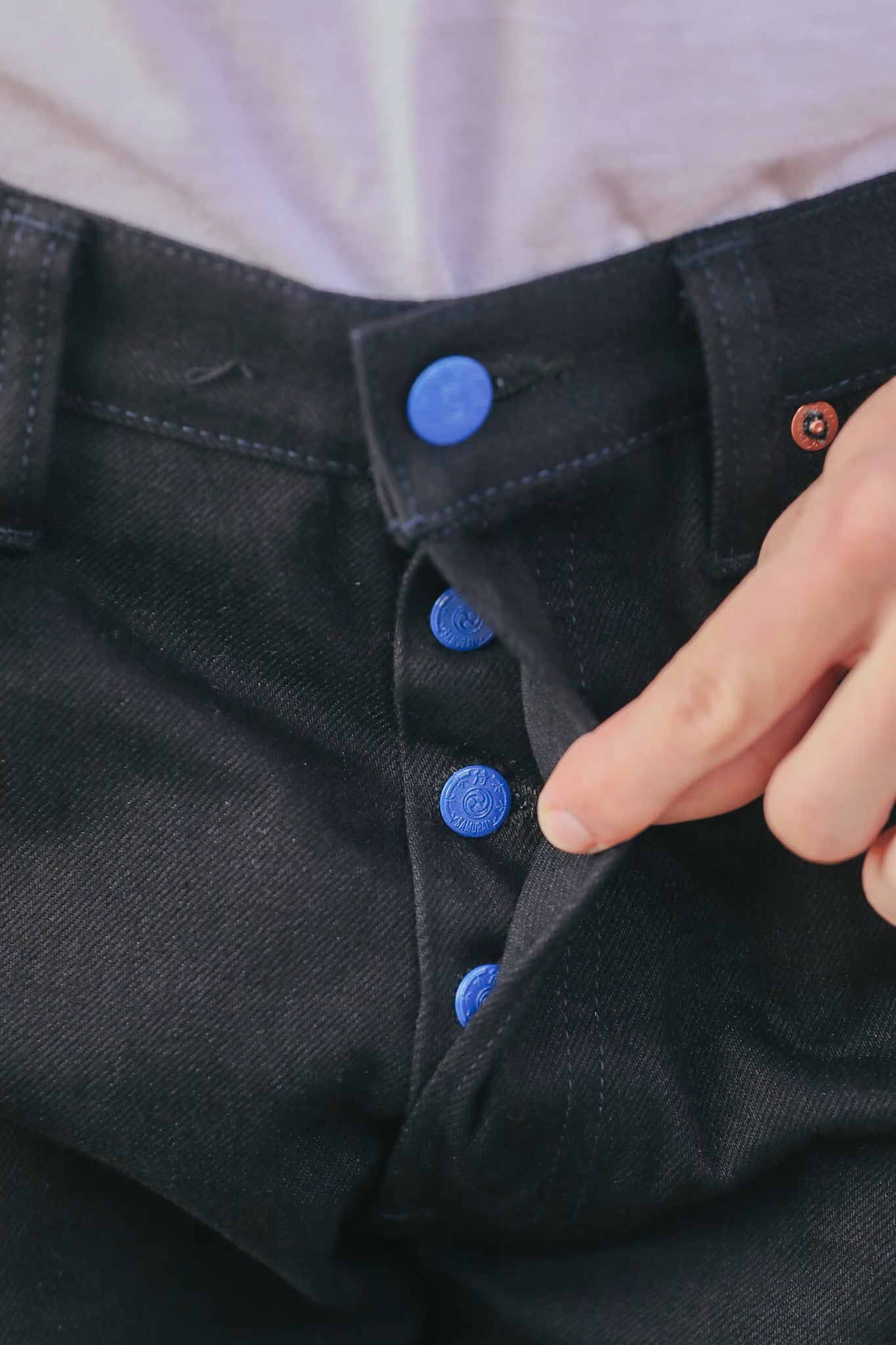 S0510XX-BOB Aoki Tachikage 15oz- Black-on-Blue 510 model – Iron