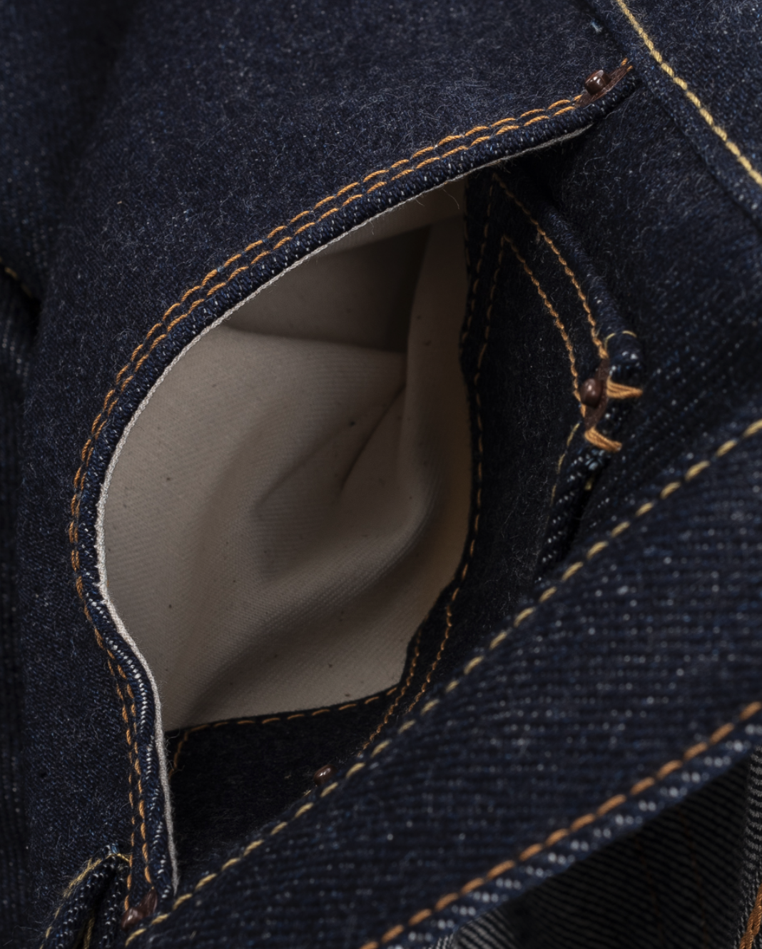 IH-777S-UHR Iron heart 21/23oz Ultra Heavy Raw Selvedge Denim Slim Tapered Cut Jeans - Indigo