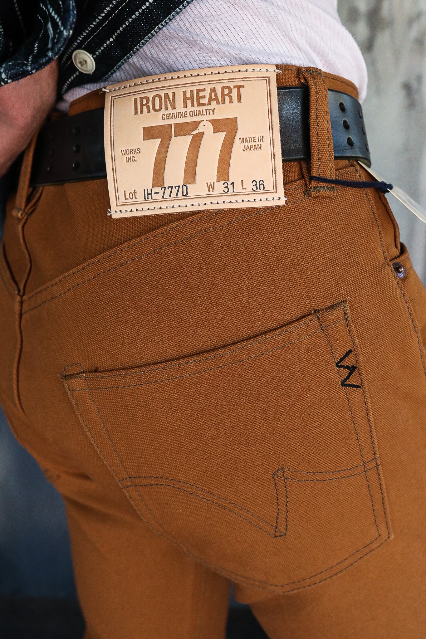 17oz Duck Slim Tapered 777 Cut Jeans - Brown