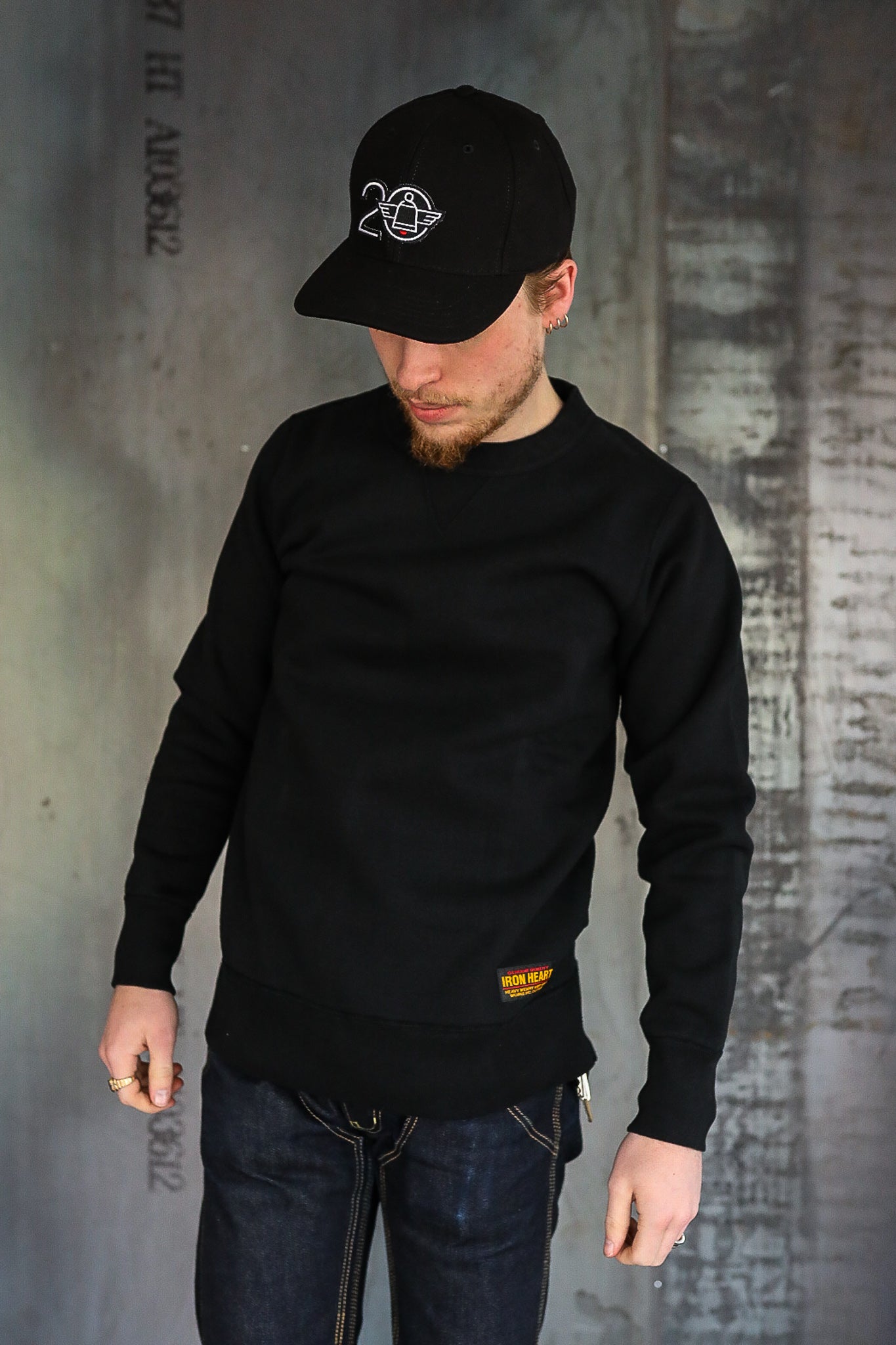14oz Ultra Heavyweight Loopwheel Cotton Crew Neck Sweat - Black