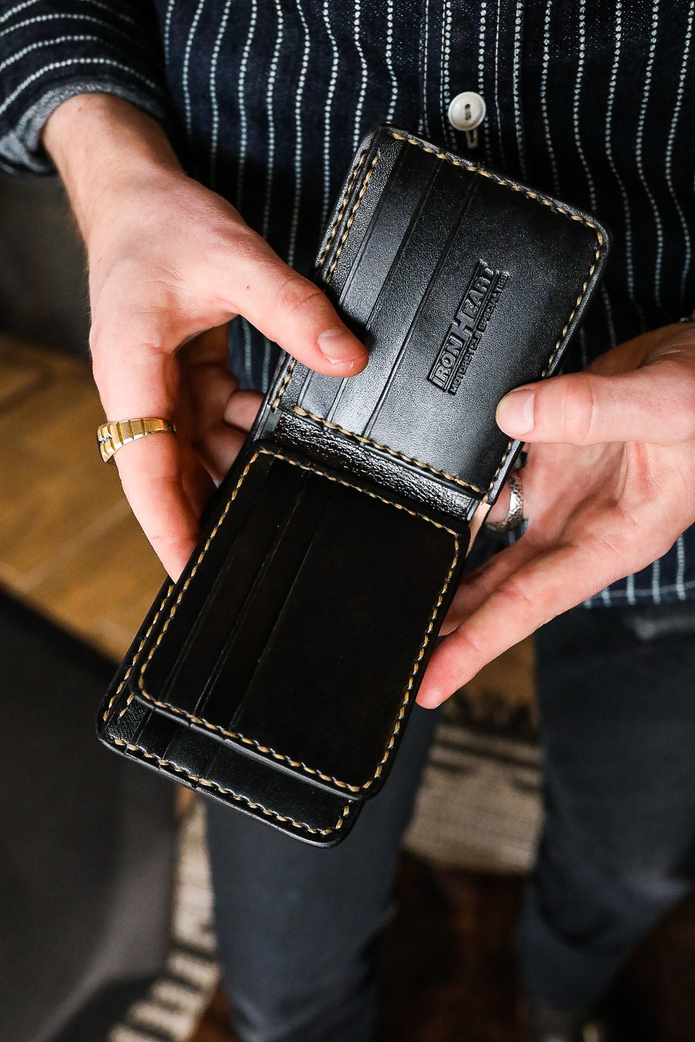 Slimline Small Shell Cordovan Wallet - Black