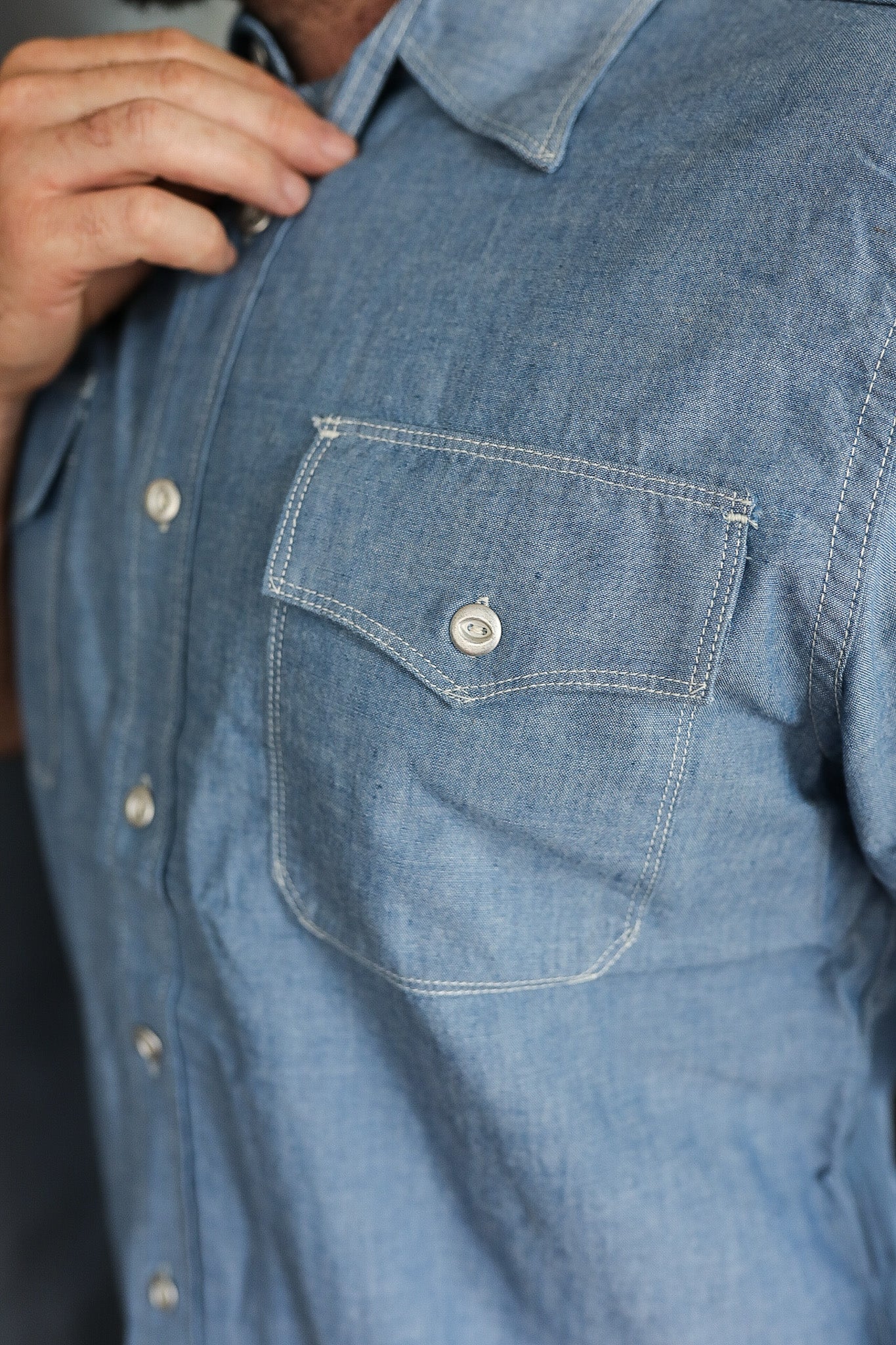 Scout s/s Chambray – Iron Shop Provisions